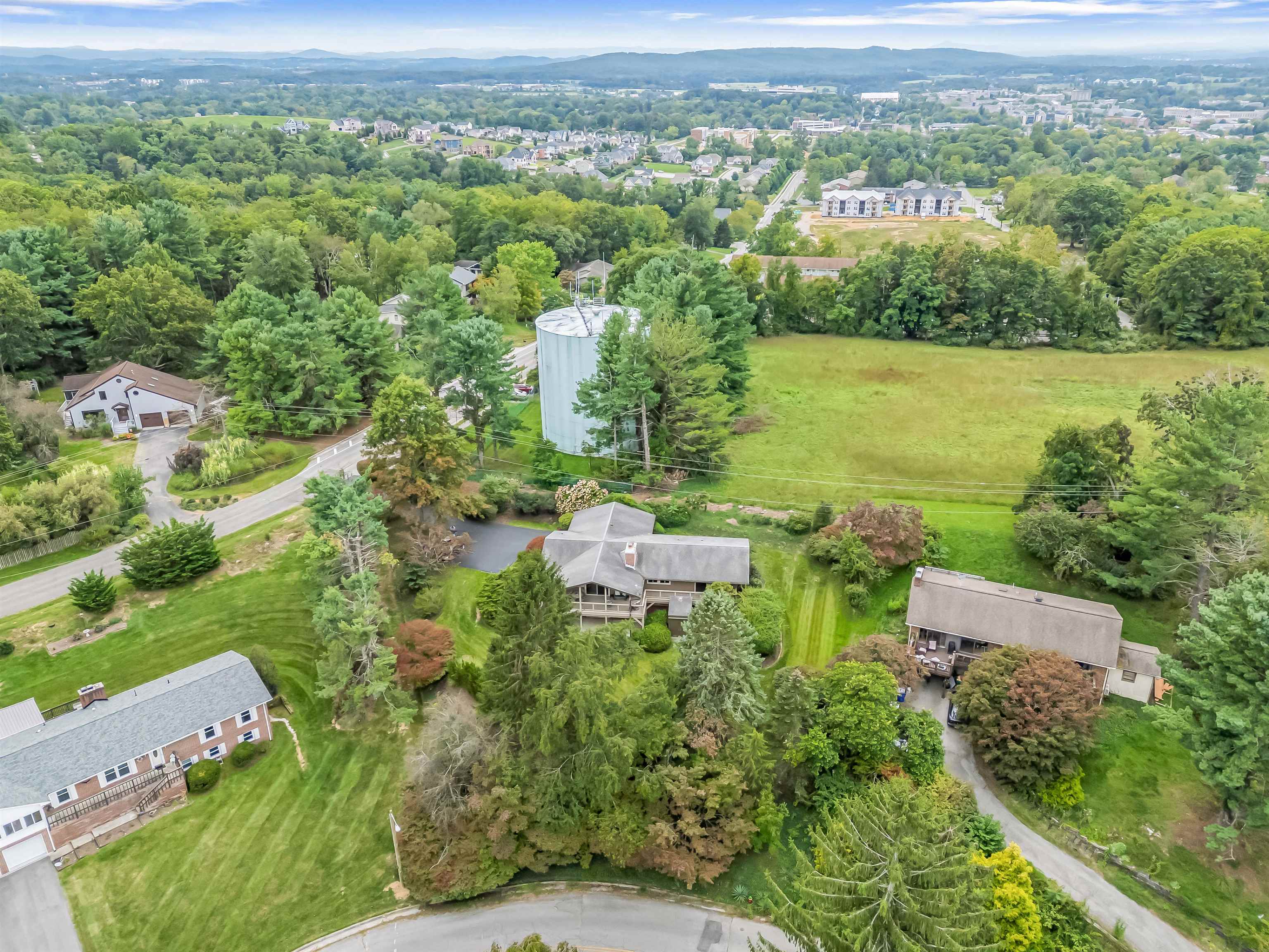 304 Fincastle Drive Blacksburg VA 24060