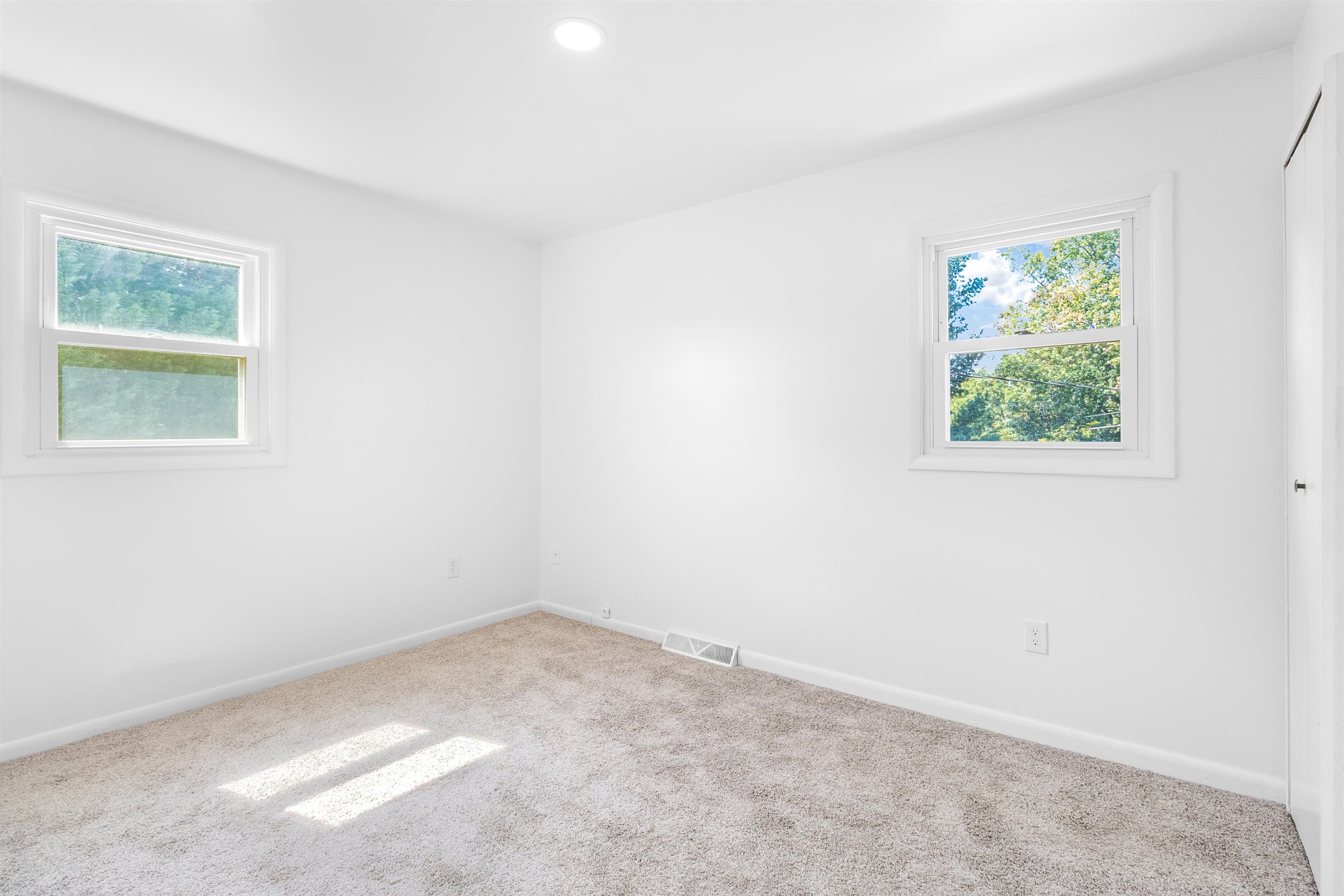 2231 Irish Circle Salem VA 24153