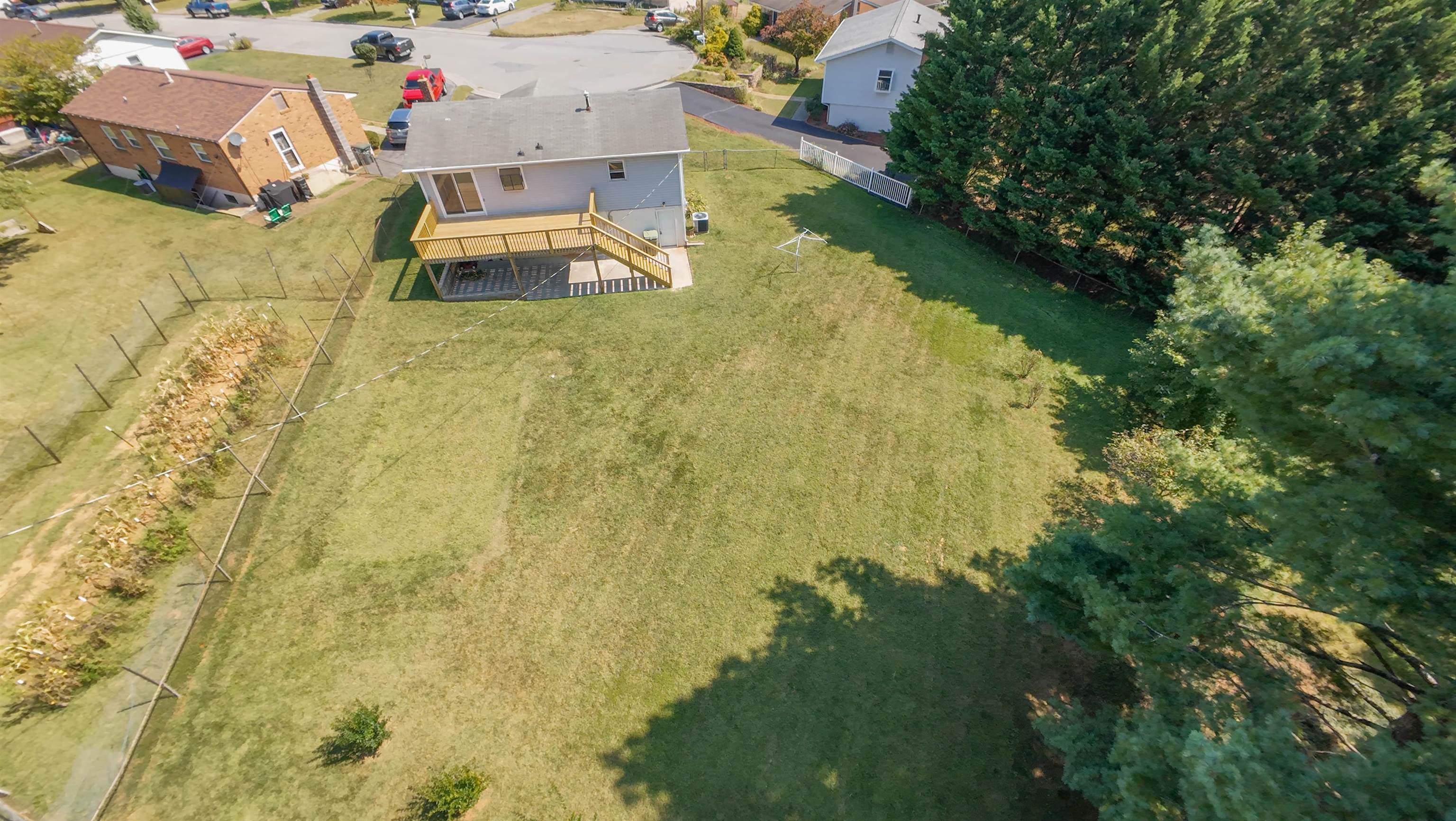 2231 Irish Circle Salem VA 24153