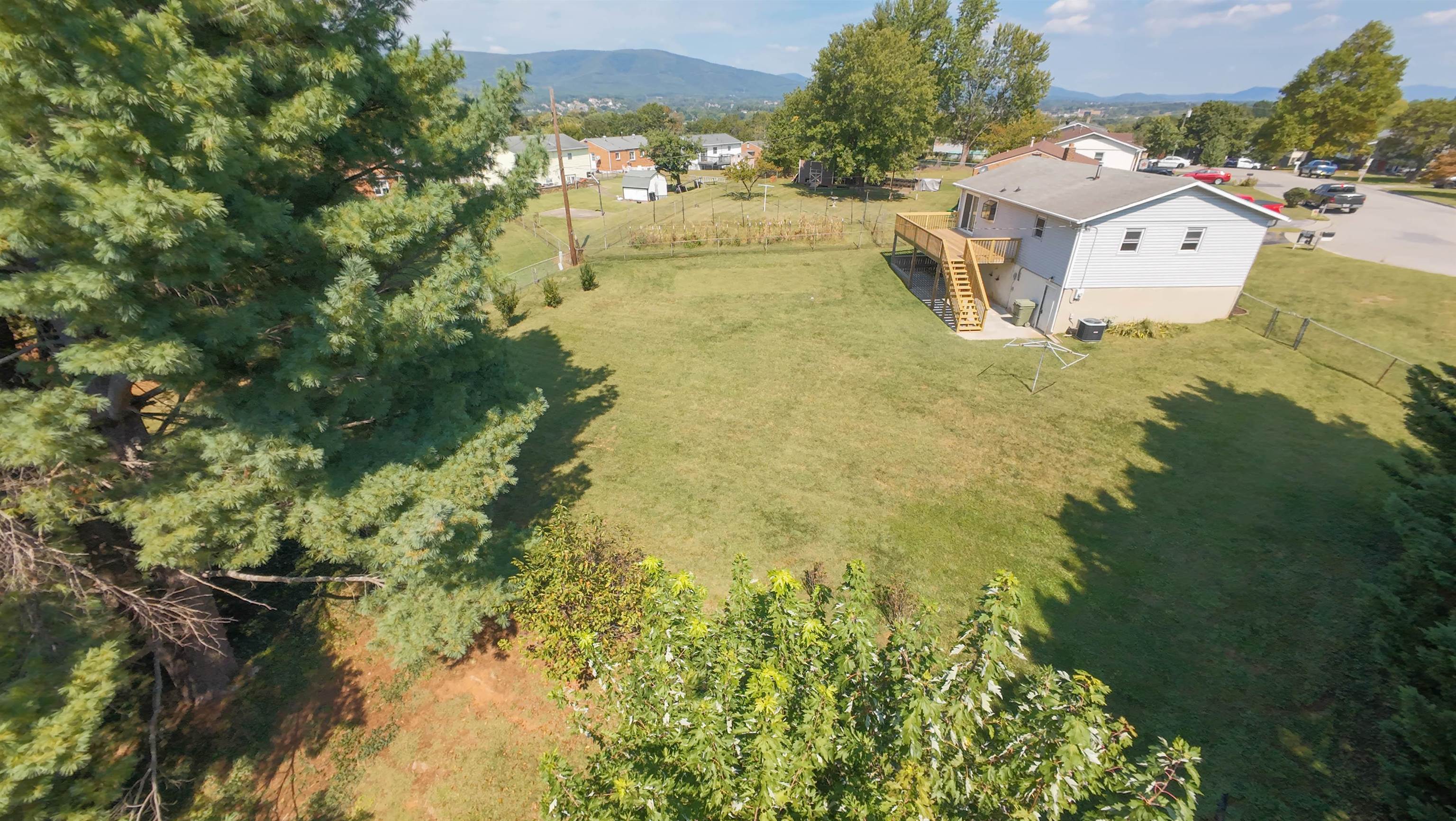 2231 Irish Circle Salem VA 24153