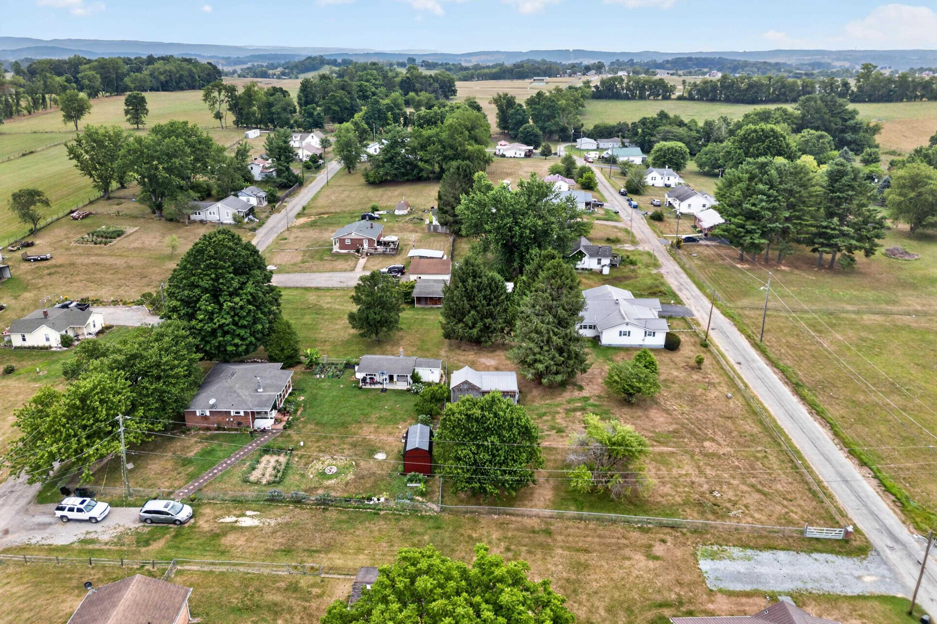 3458 Hilton Village Loop Pulaski VA 24301