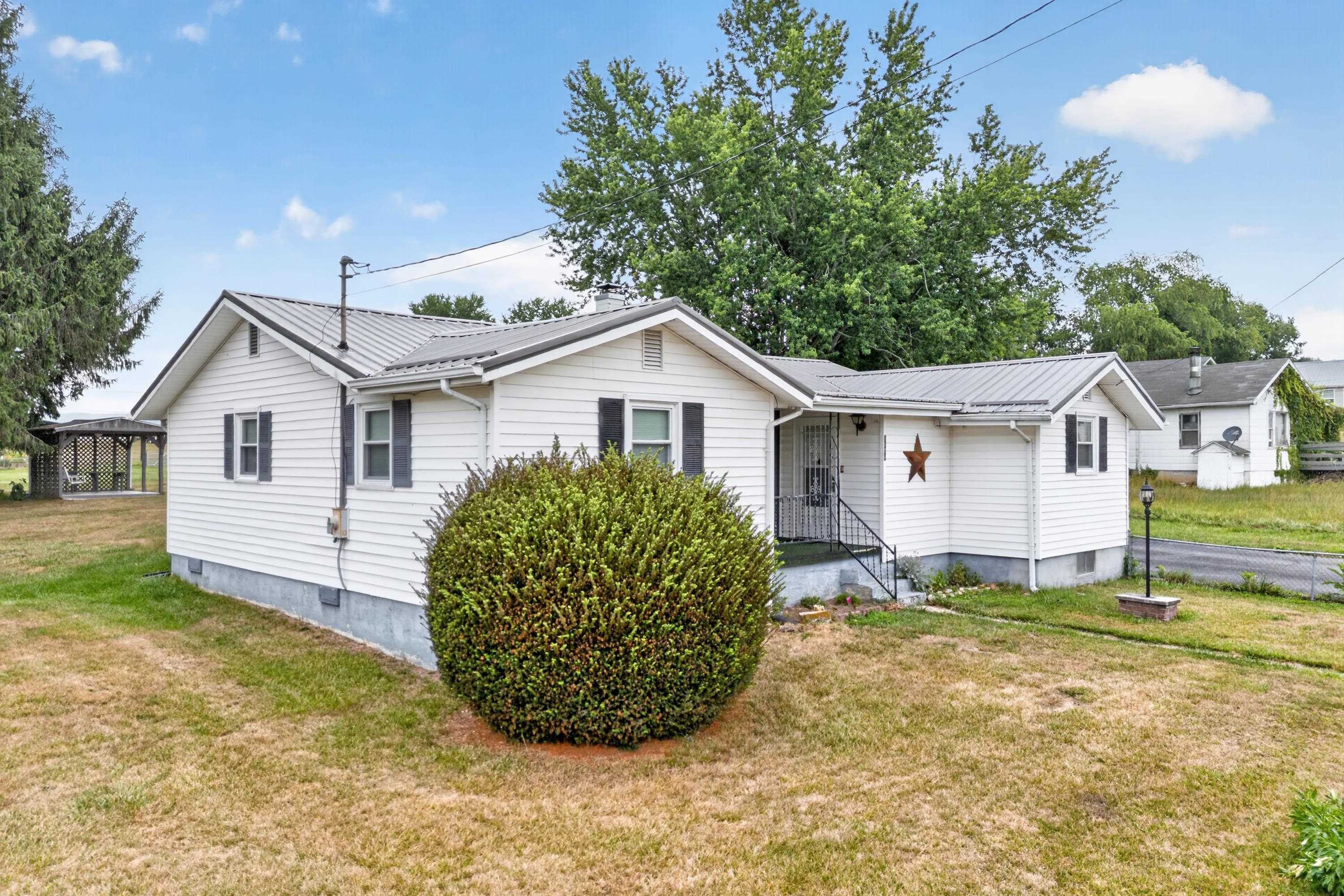 3458 Hilton Village Loop Pulaski VA 24301