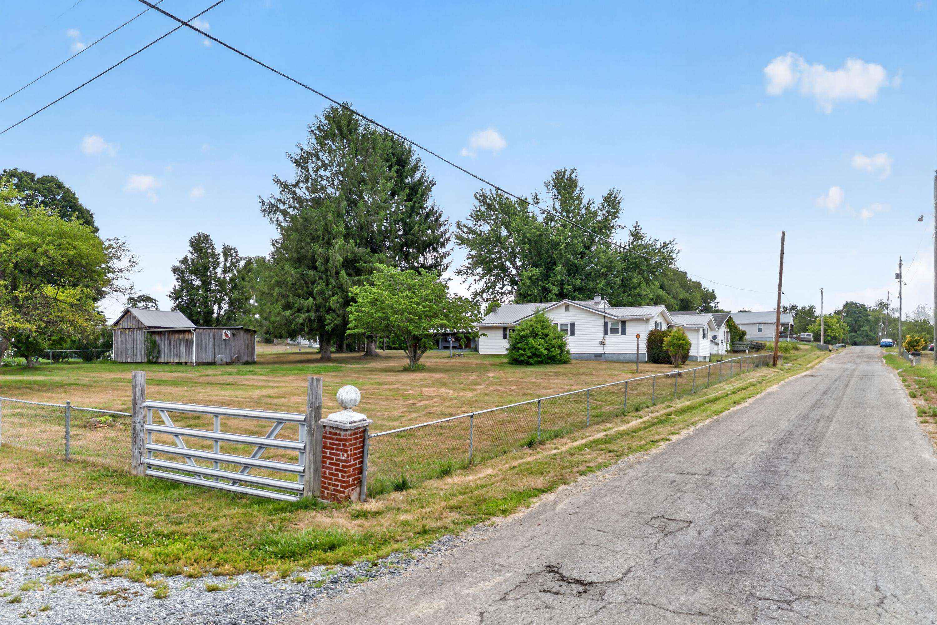 3458 Hilton Village Loop Pulaski VA 24301
