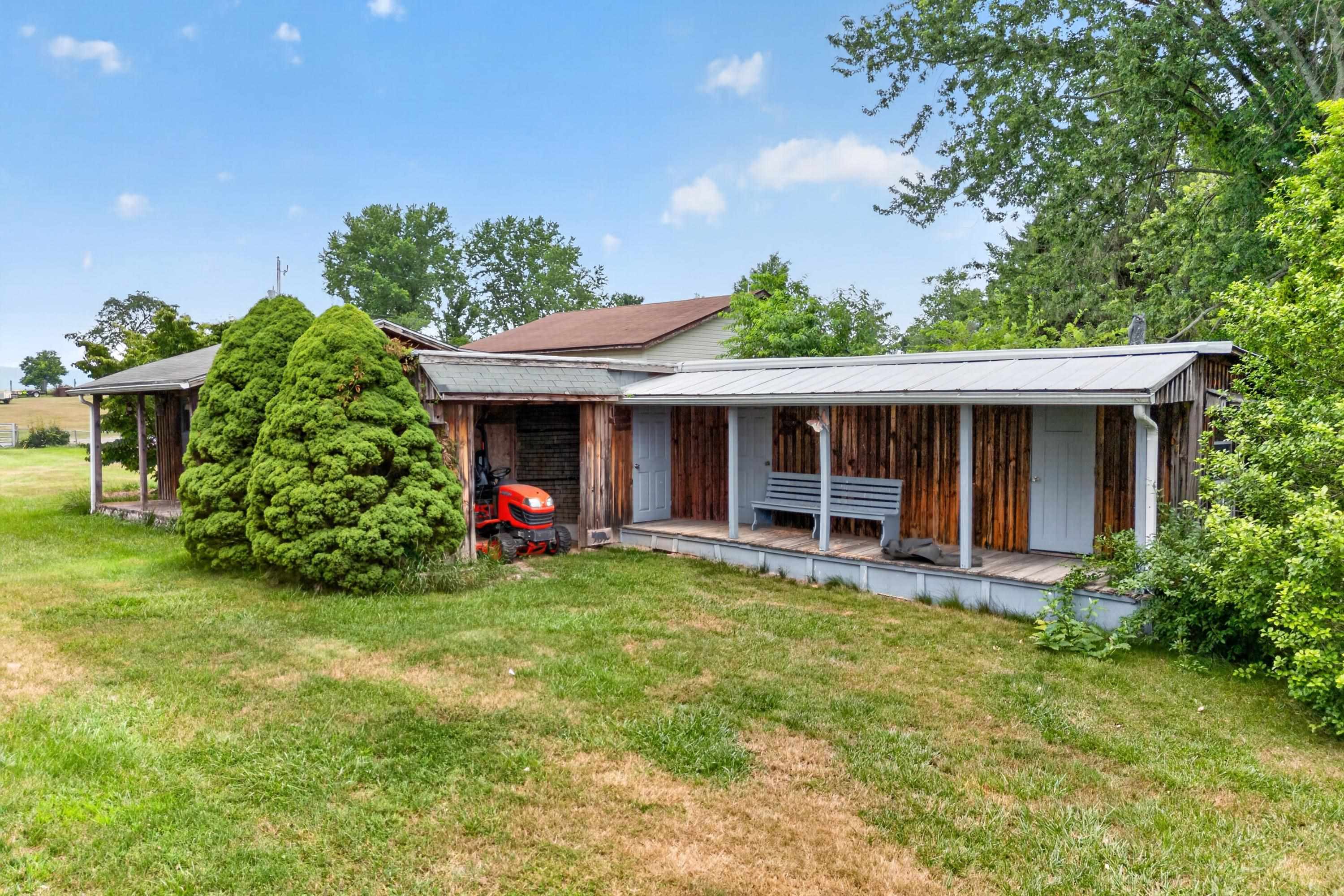 3458 Hilton Village Loop Pulaski VA 24301