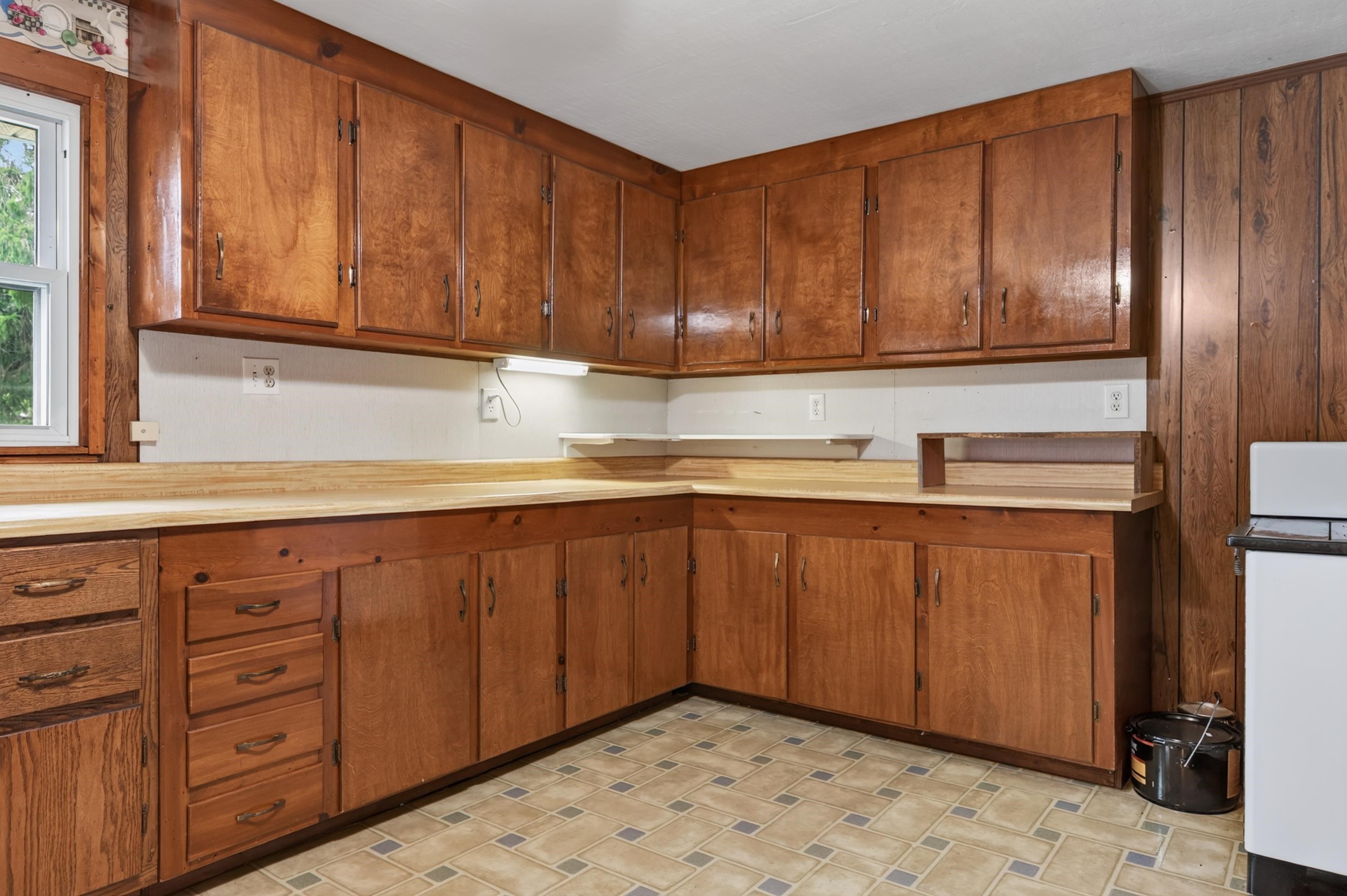3458 Hilton Village Loop Pulaski VA 24301