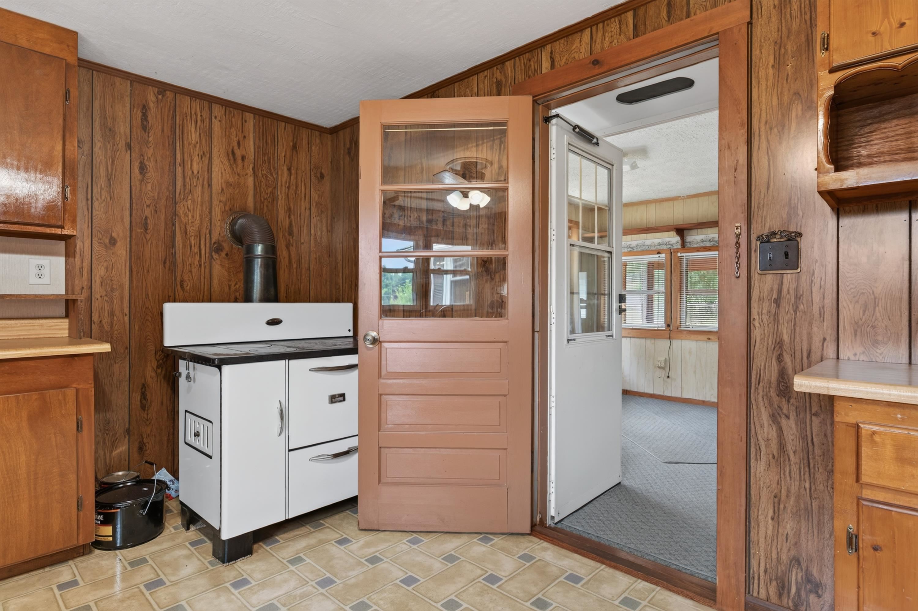 3458 Hilton Village Loop Pulaski VA 24301