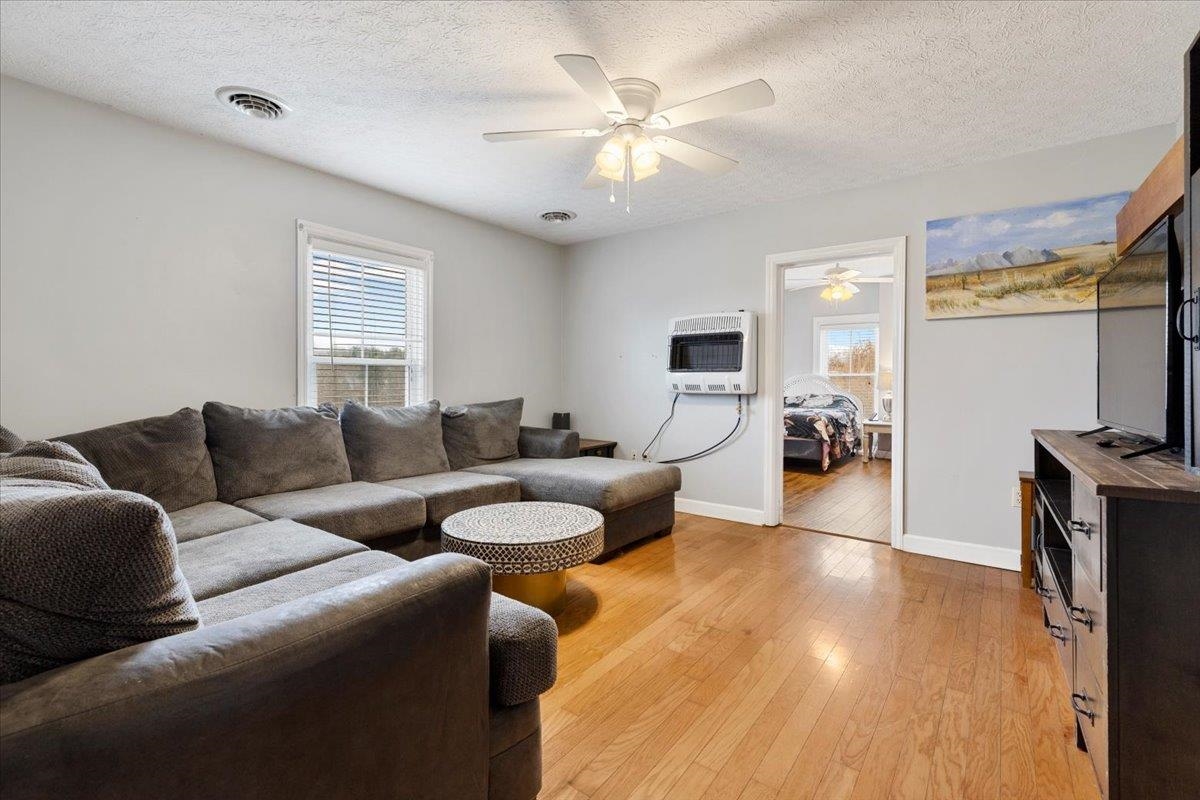 3517 Daniels Run Road NE Pilot VA 24138