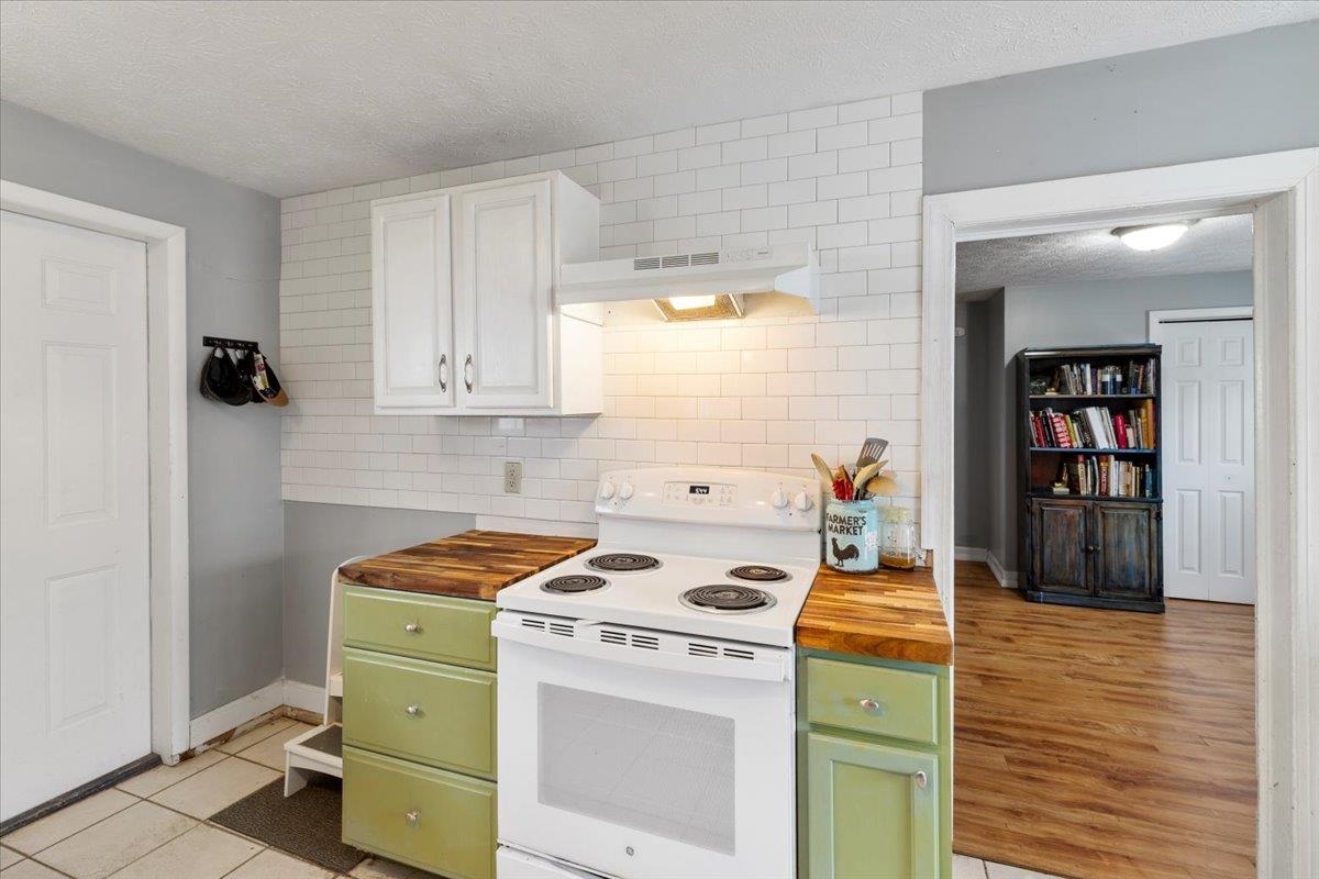 3517 Daniels Run Road NE Pilot VA 24138