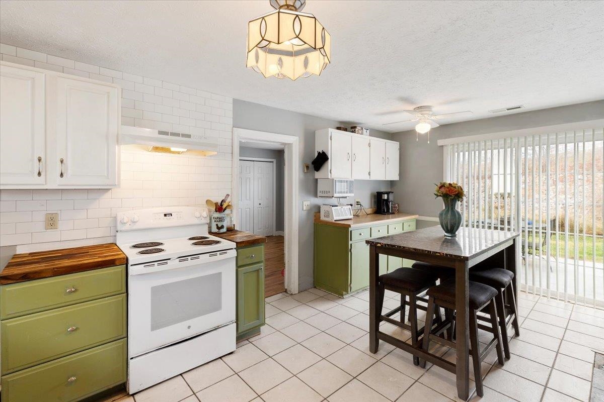 3517 Daniels Run Road NE Pilot VA 24138