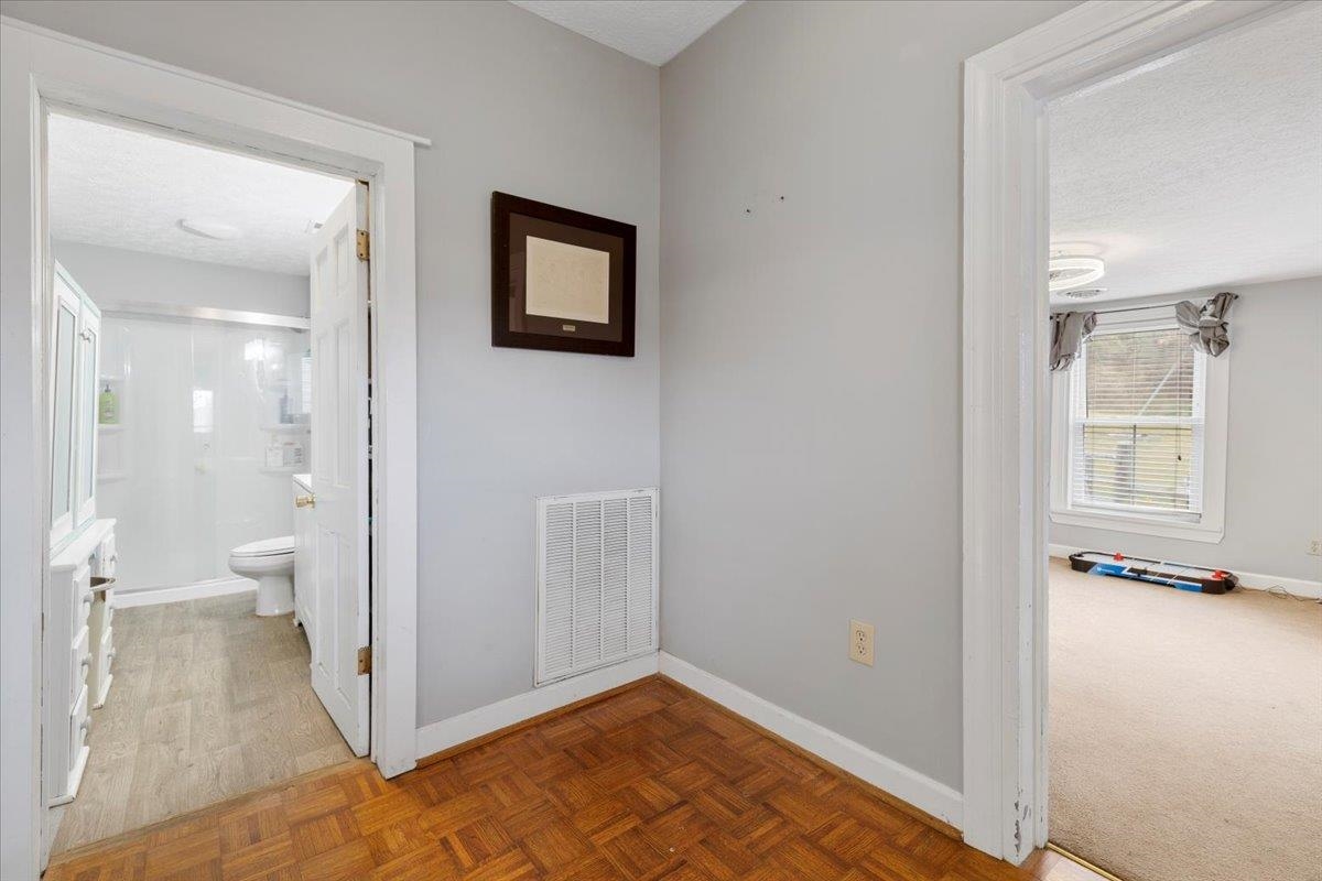 3517 Daniels Run Road NE Pilot VA 24138