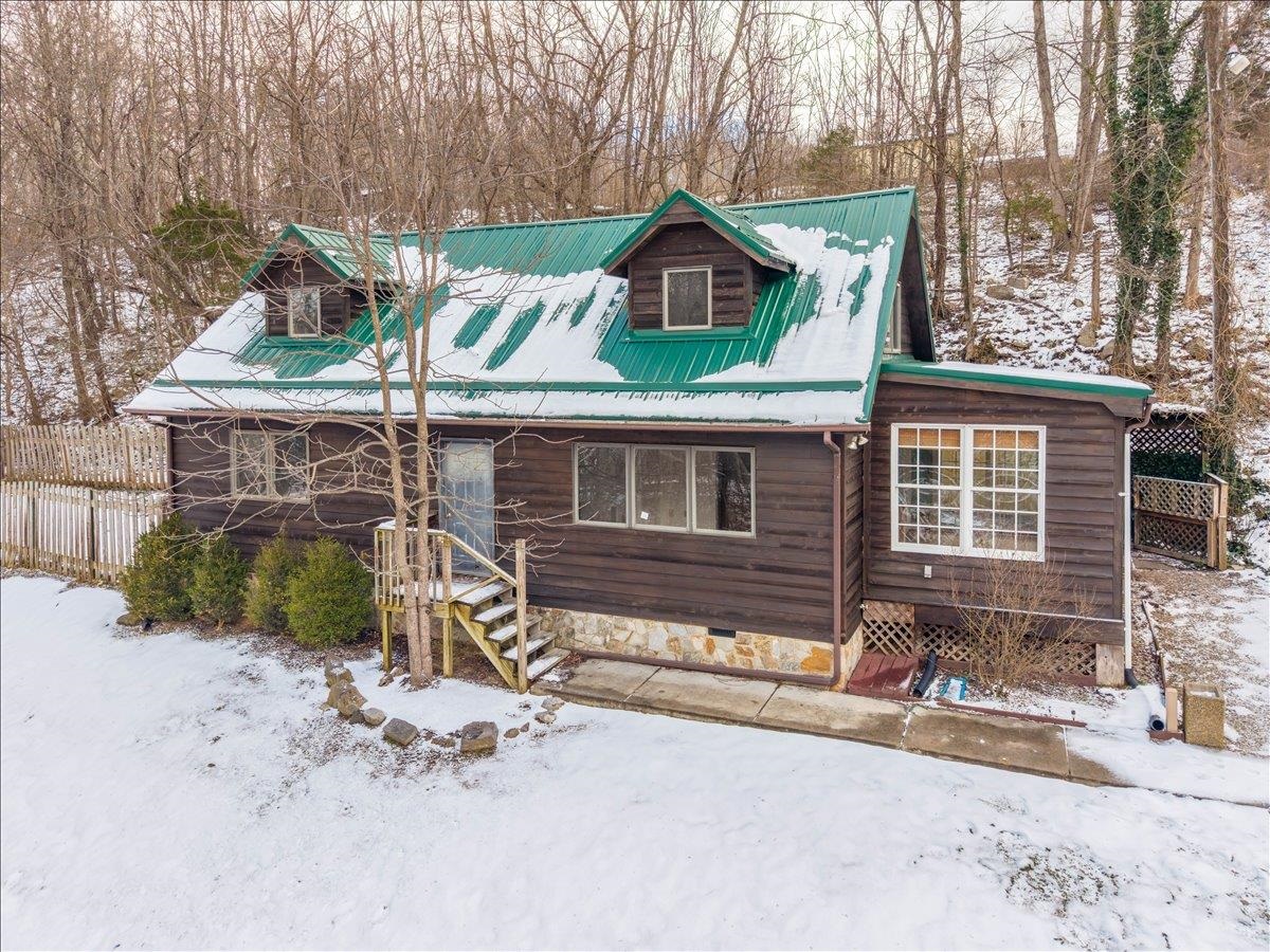 182 Rose Road Newport VA 24128