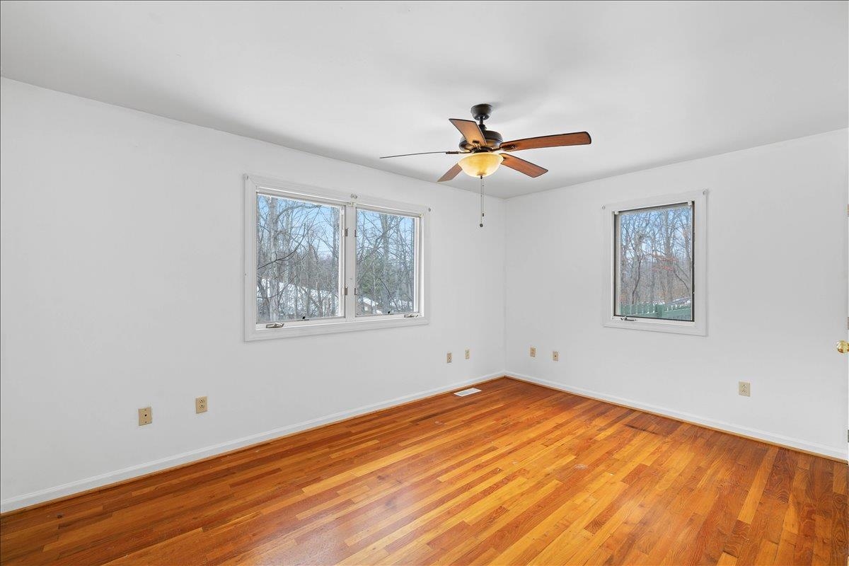 182 Rose Road Newport VA 24128