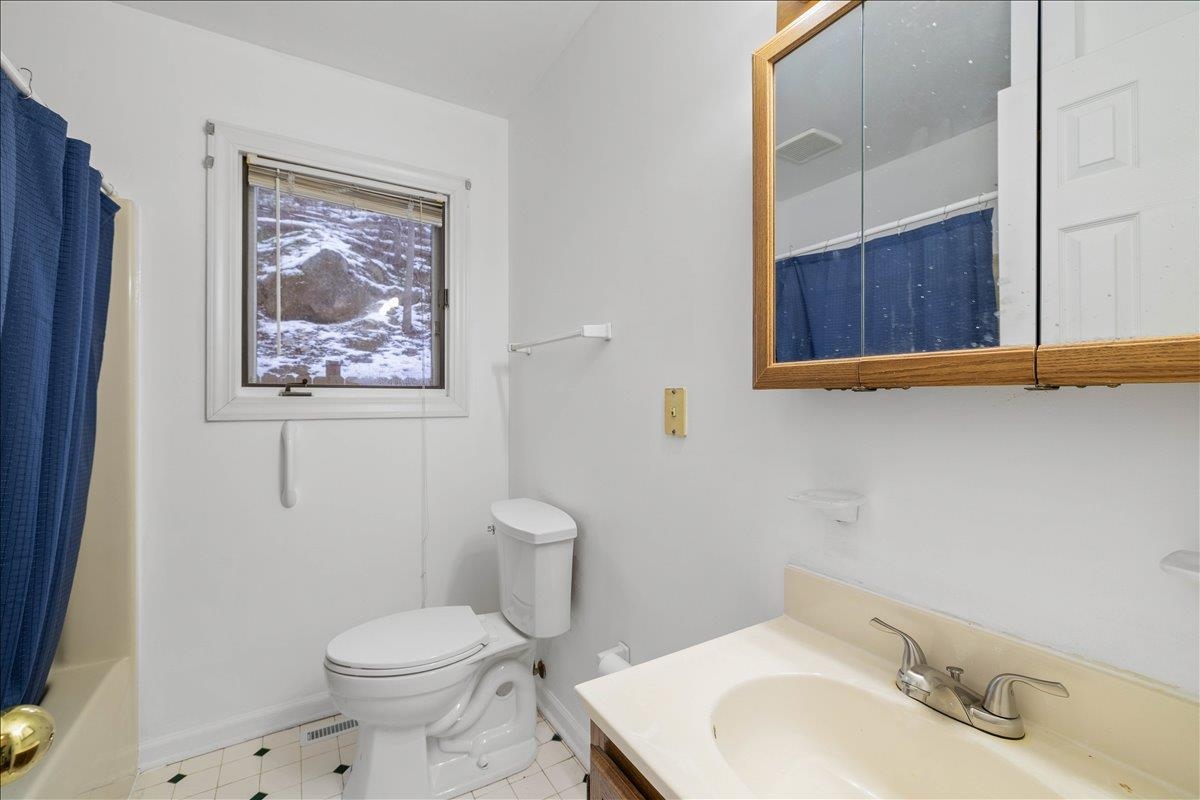 182 Rose Road Newport VA 24128