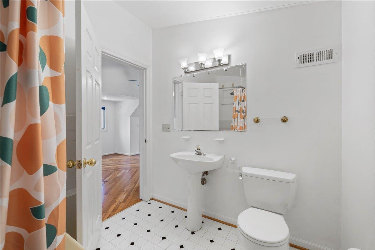 182 Rose Road Newport VA 24128