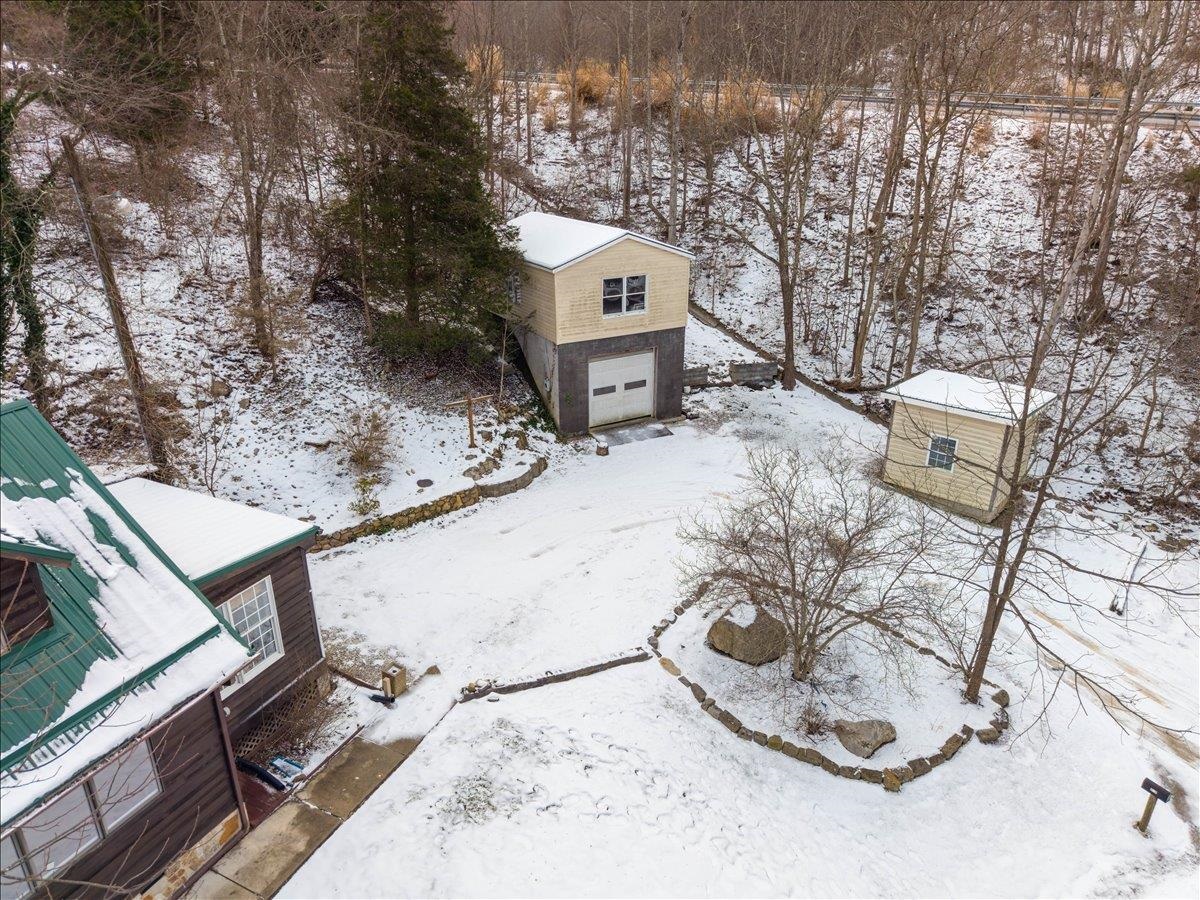 182 Rose Road Newport VA 24128