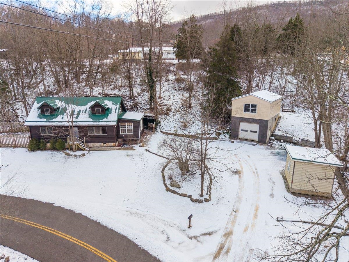 182 Rose Road Newport VA 24128