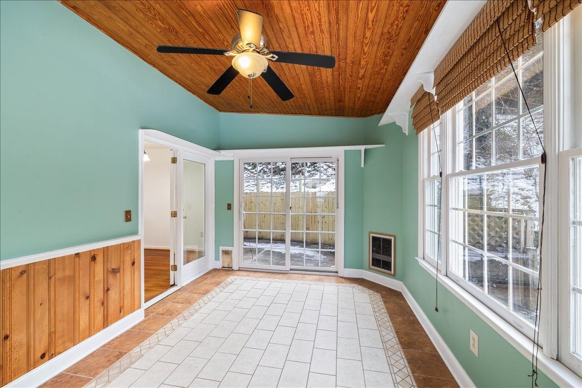 182 Rose Road Newport VA 24128