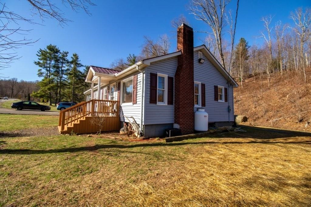 5665 Chances Creek Road Fancy Gap VA 24328