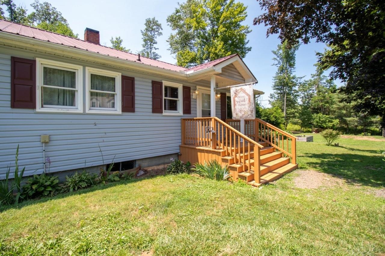 5665 Chances Creek Road Fancy Gap VA 24328