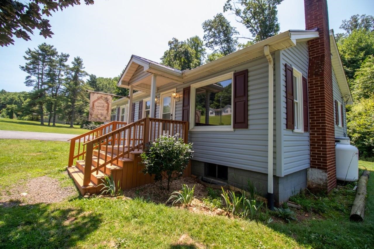 5665 Chances Creek Road Fancy Gap VA 24328