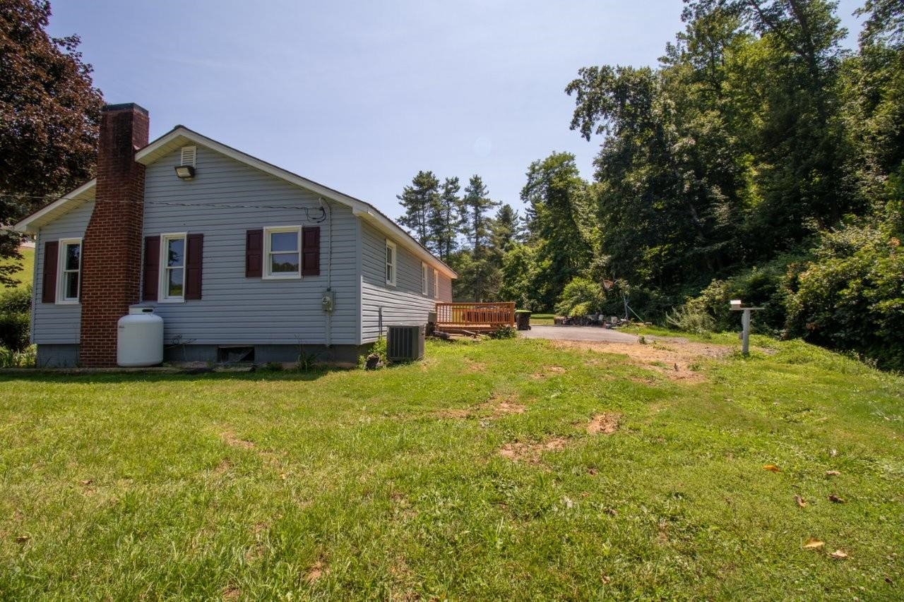 5665 Chances Creek Road Fancy Gap VA 24328