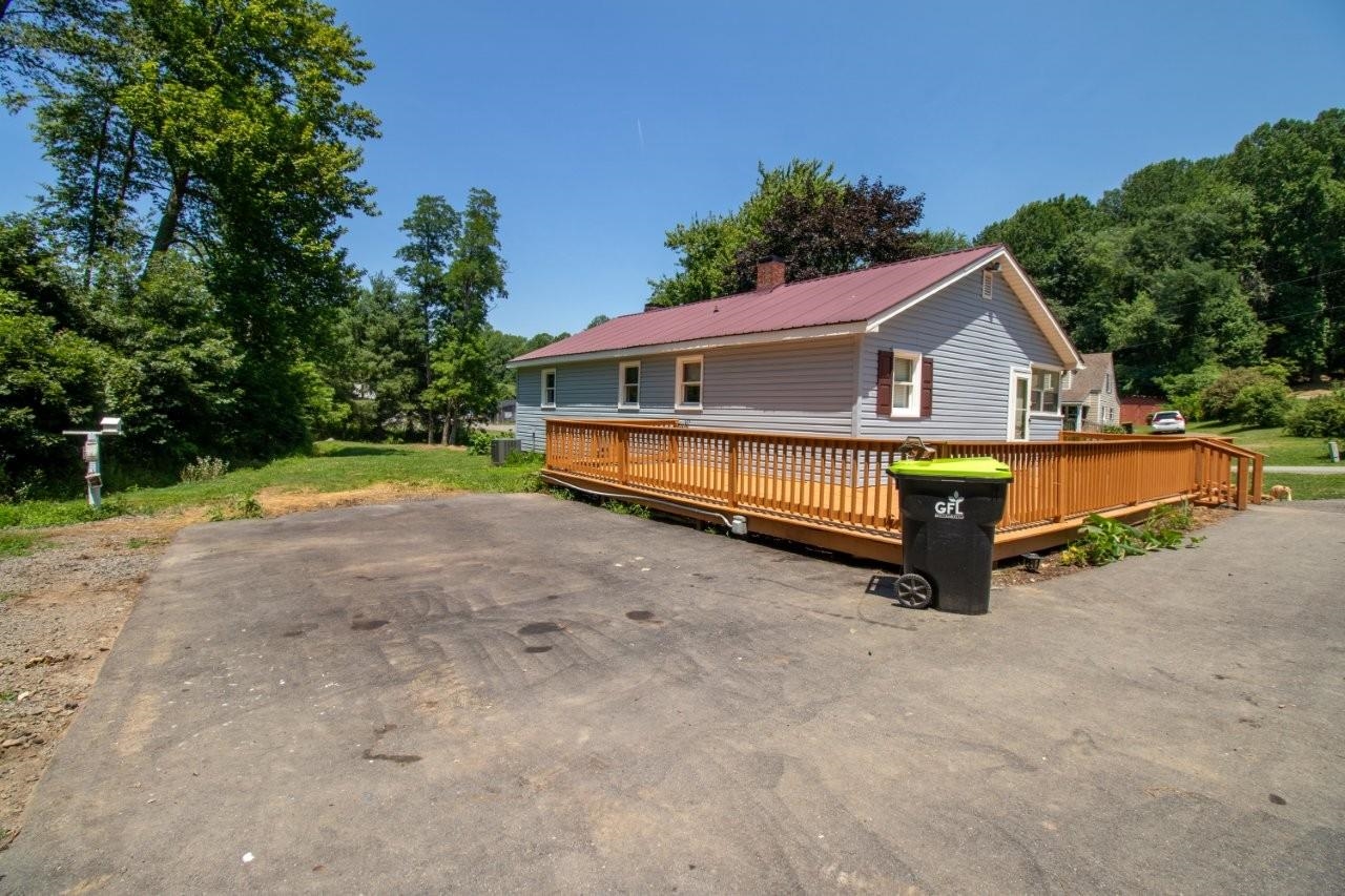 5665 Chances Creek Road Fancy Gap VA 24328