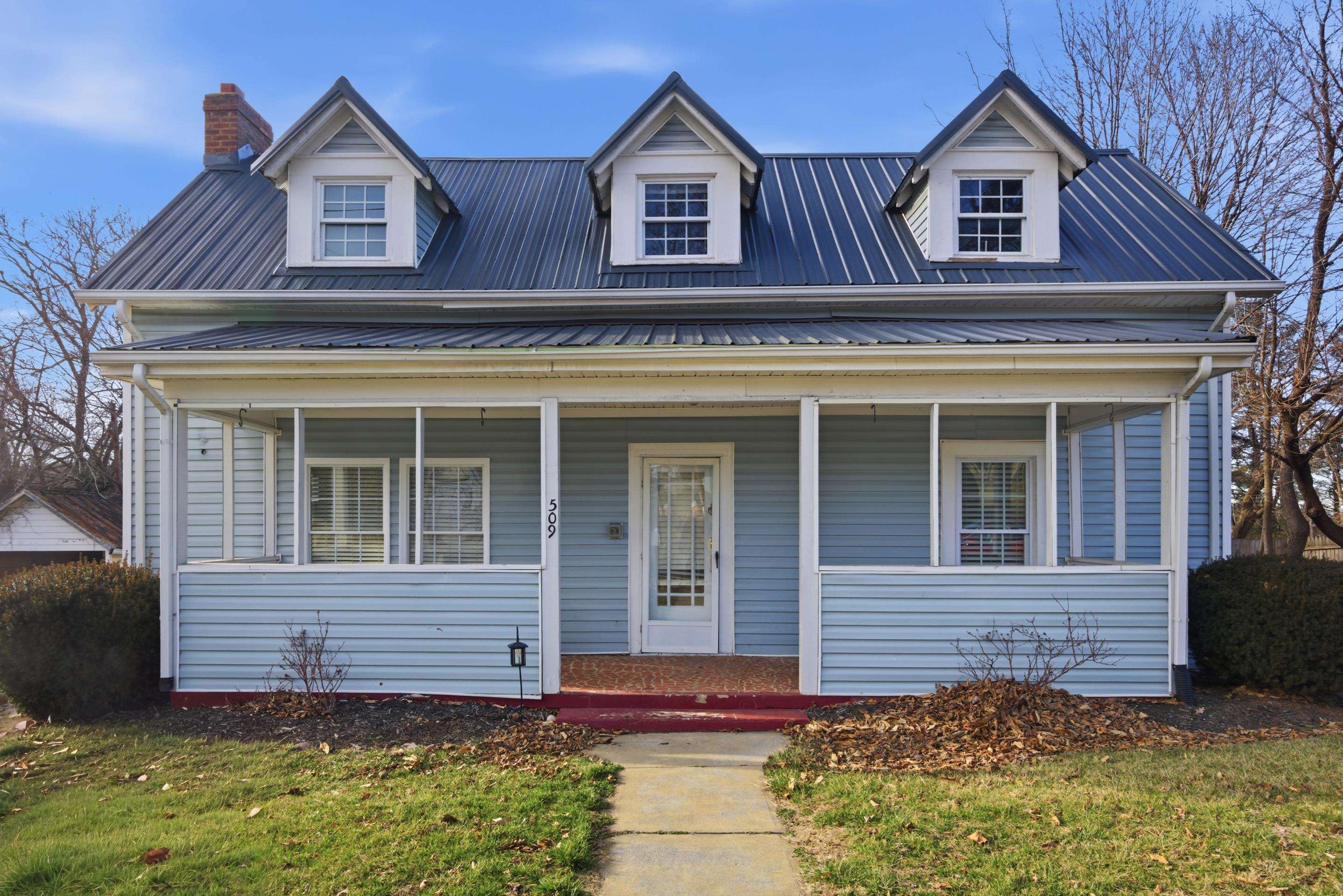 509 W Main Street Christiansburg VA 24073