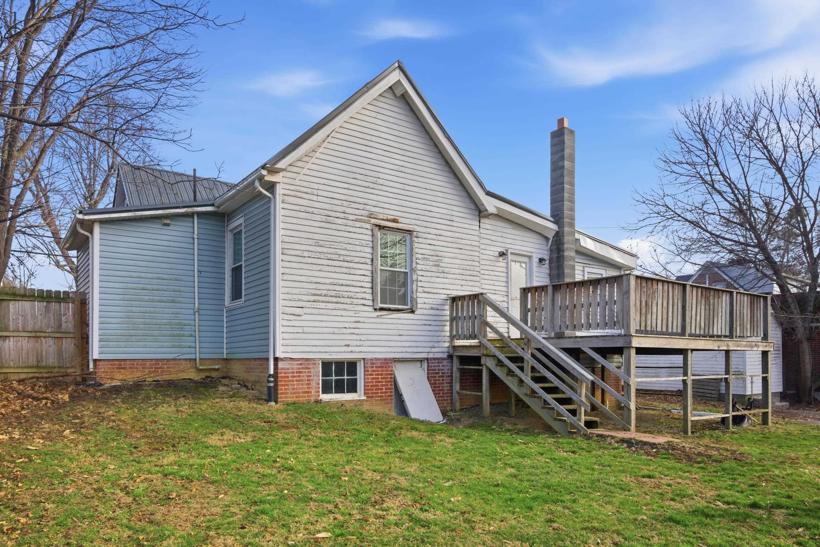 509 W Main Street Christiansburg VA 24073