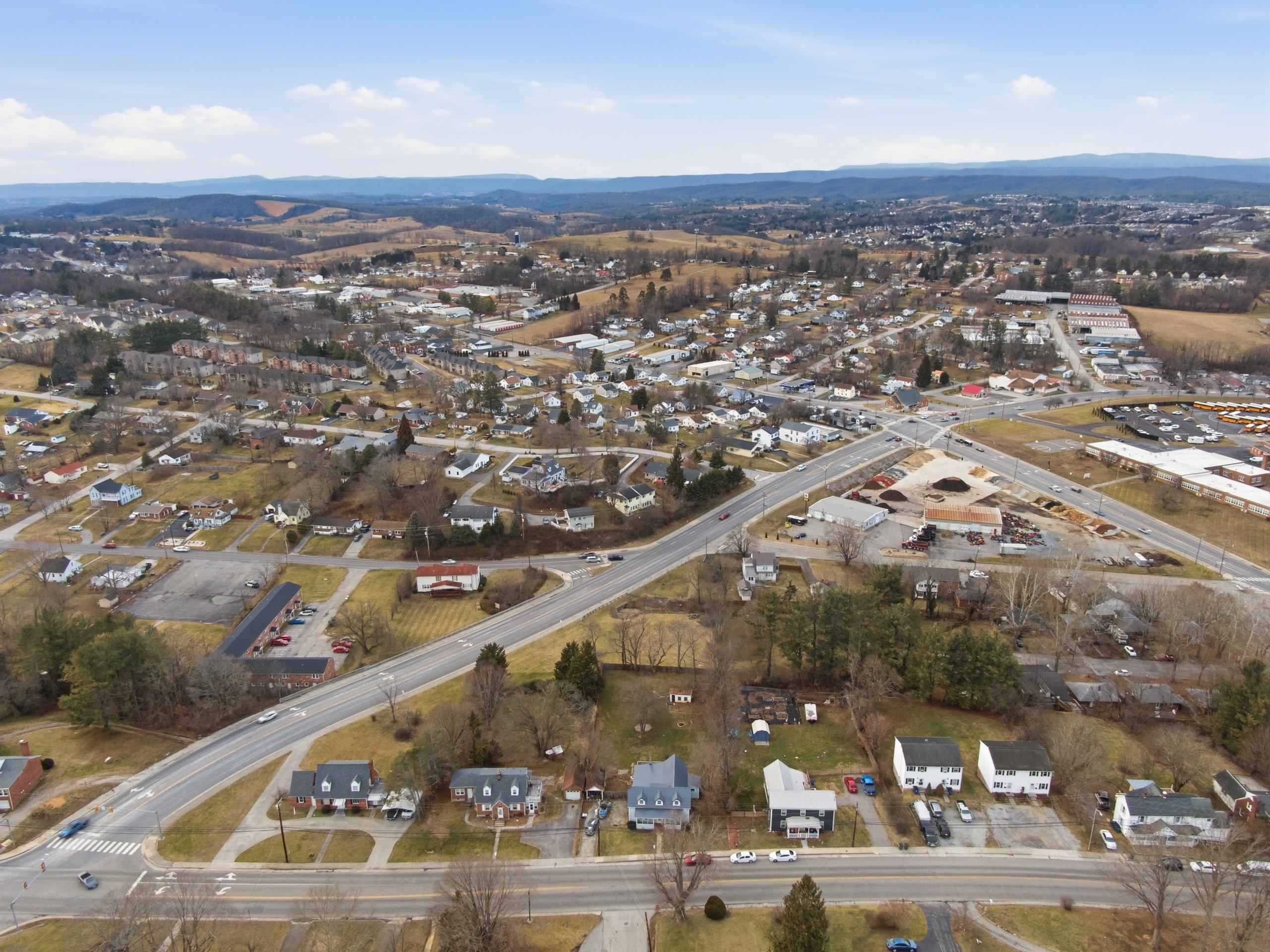 509 W Main Street Christiansburg VA 24073