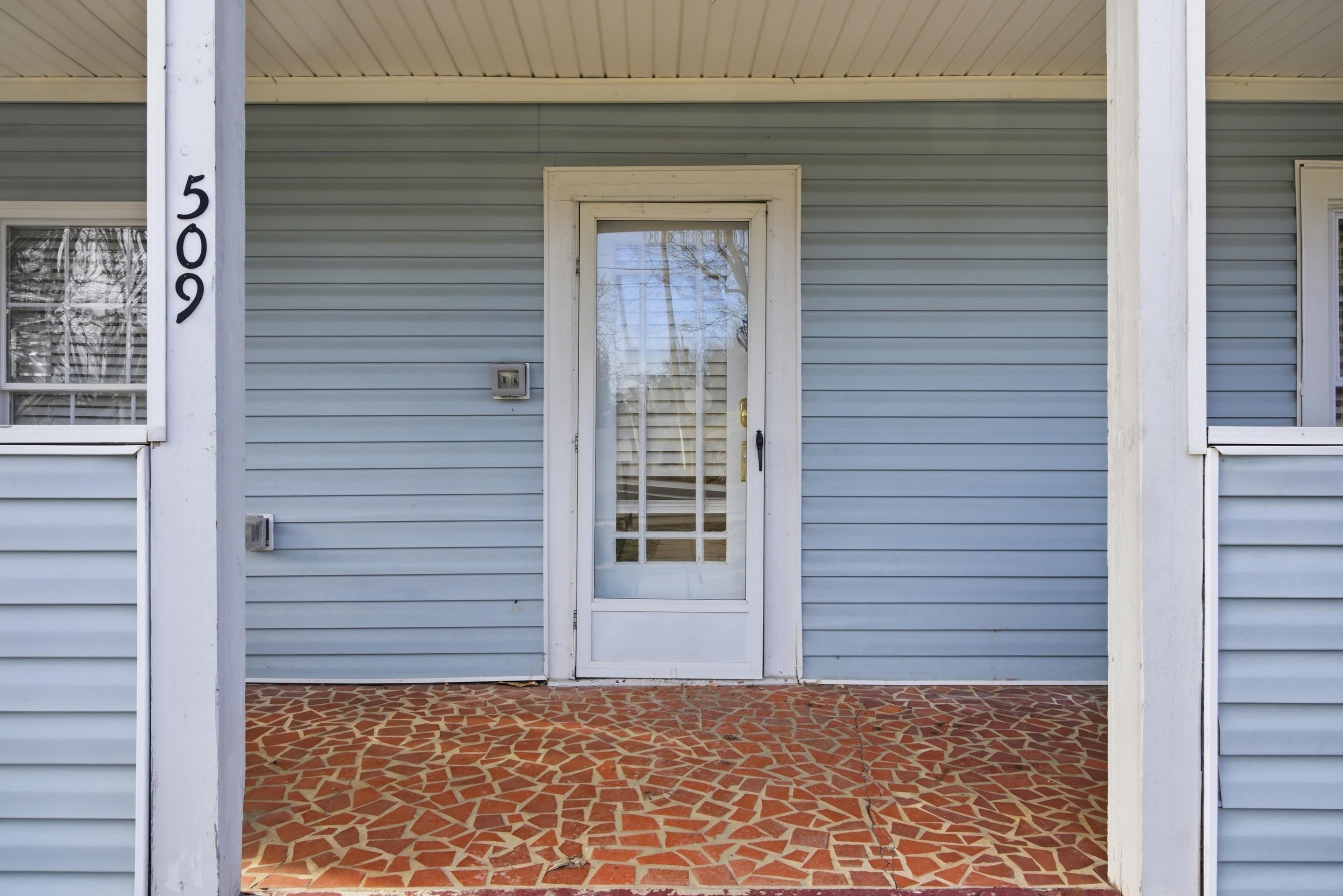 509 W Main Street Christiansburg VA 24073