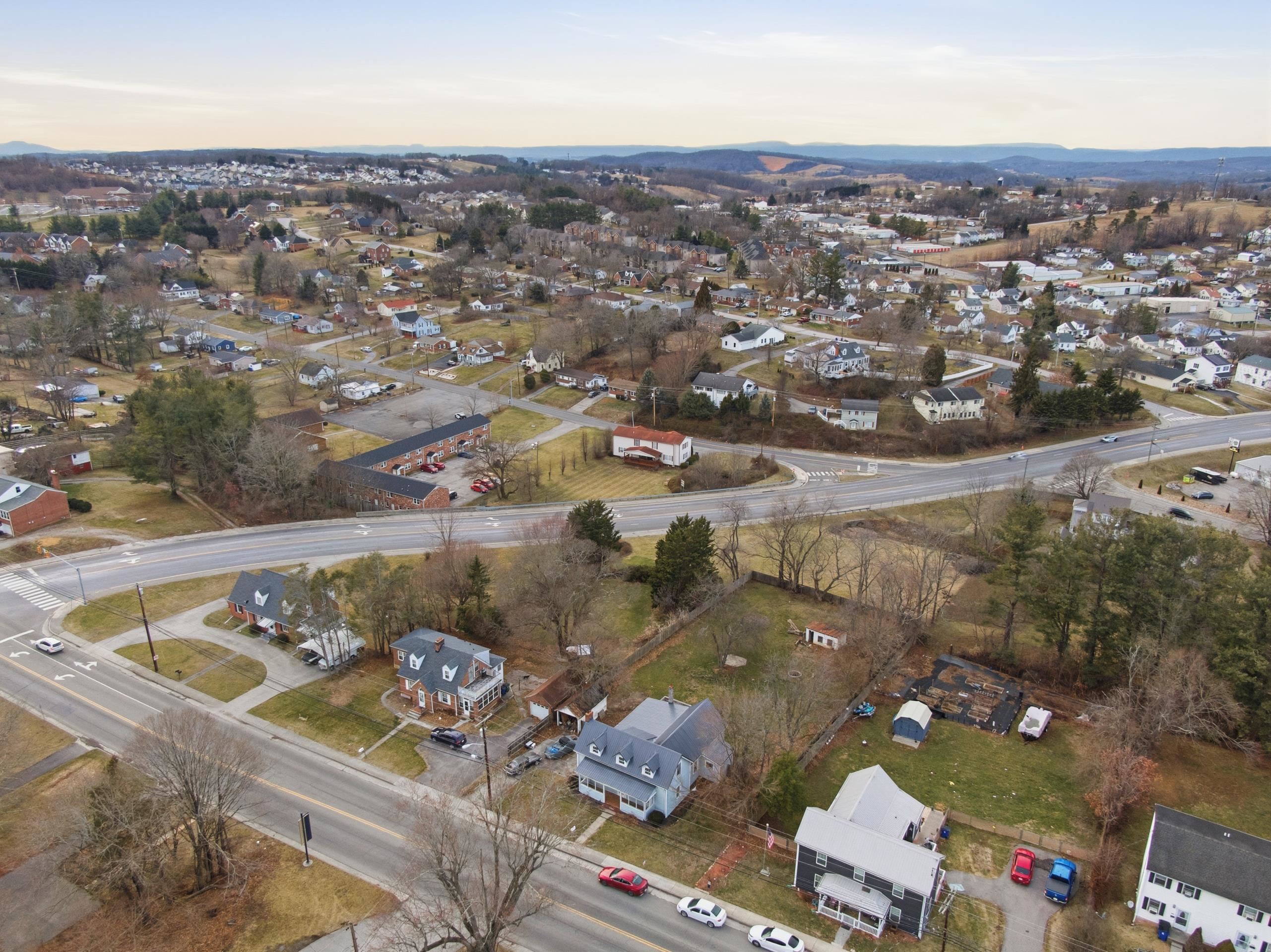 509 W Main Street Christiansburg VA 24073