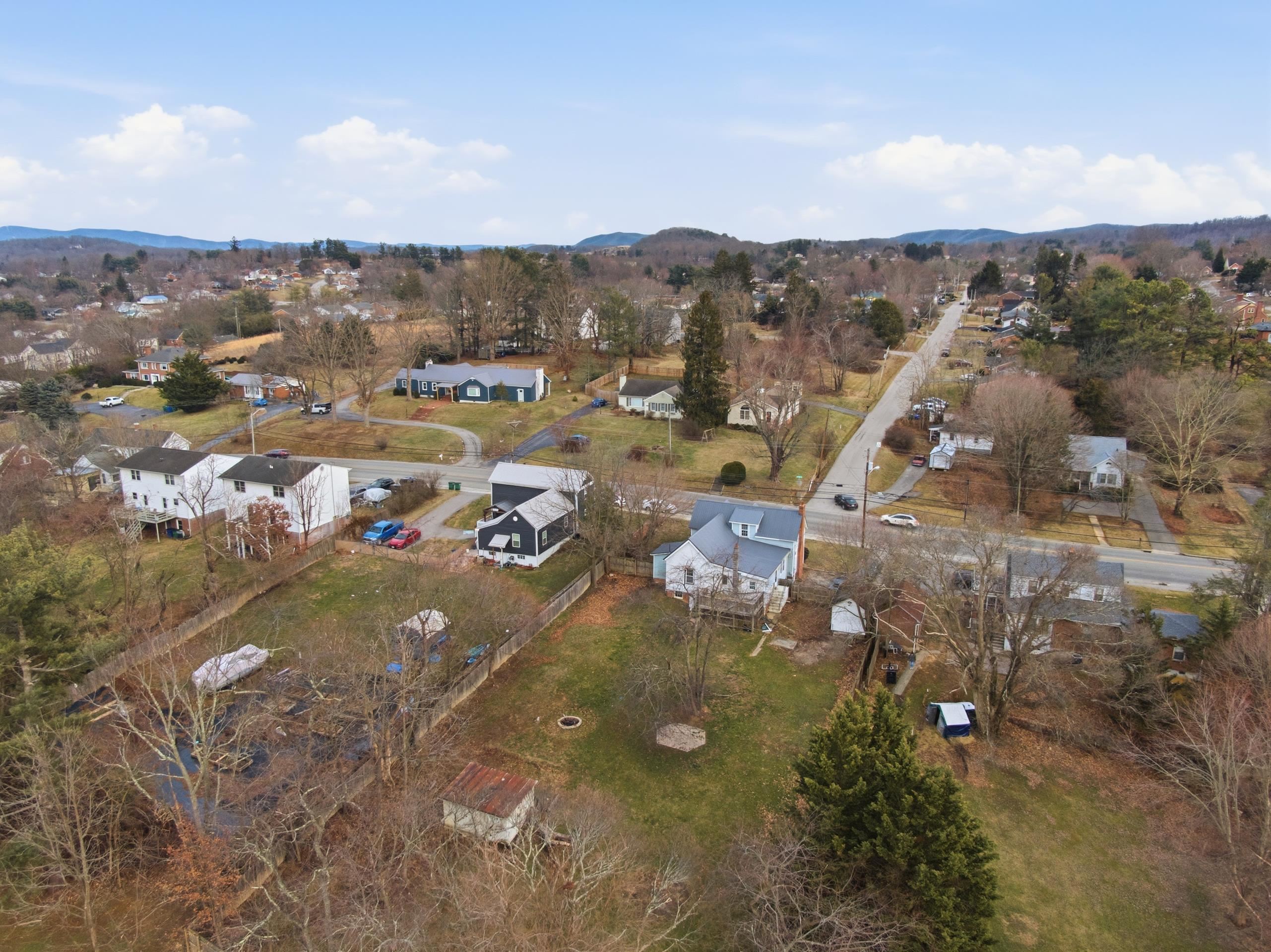 509 W Main Street Christiansburg VA 24073