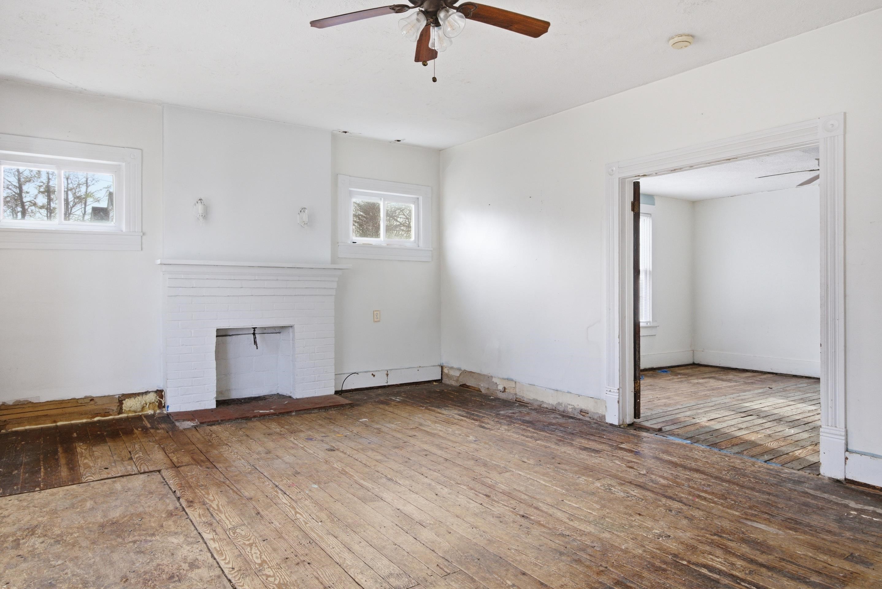 509 W Main Street Christiansburg VA 24073