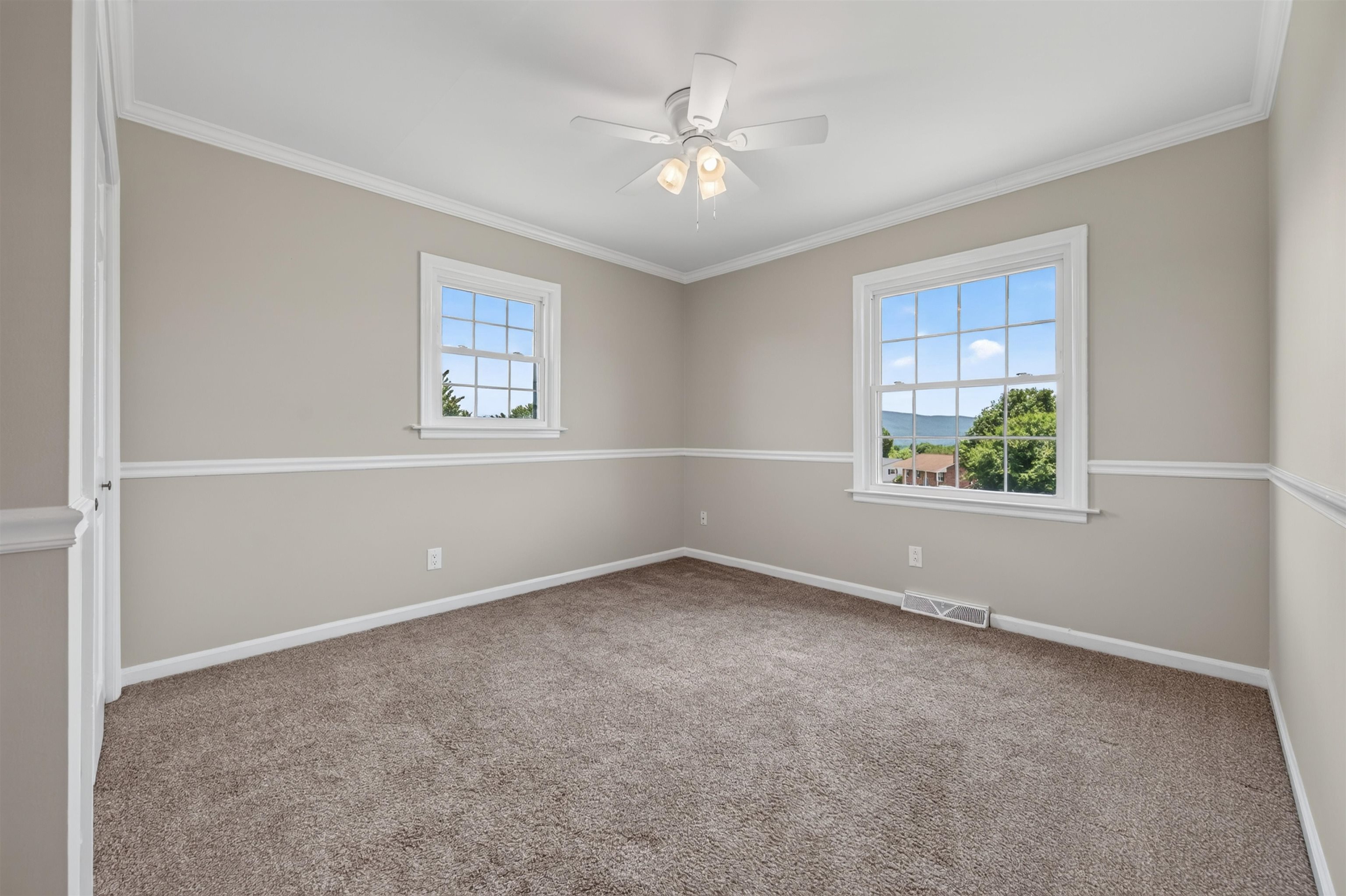 1270 Crestview Drive Wytheville VA 24382