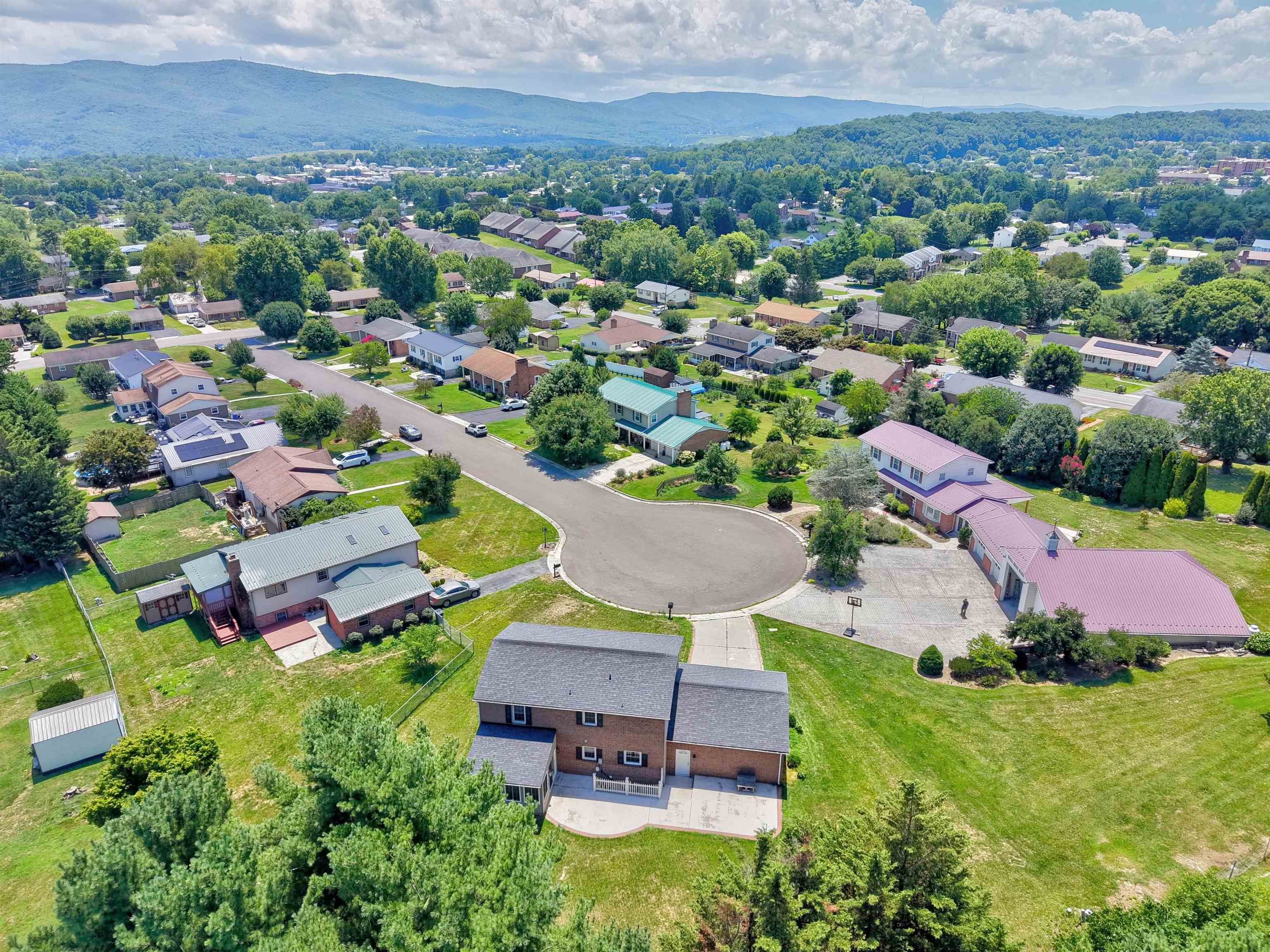 1270 Crestview Drive Wytheville VA 24382