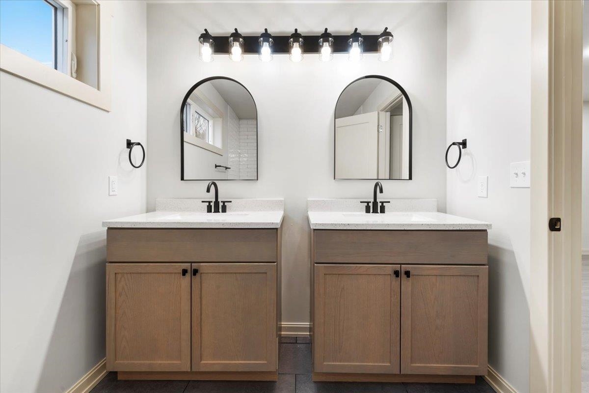 2011 Bob White Boulevard Pulaski VA 24301