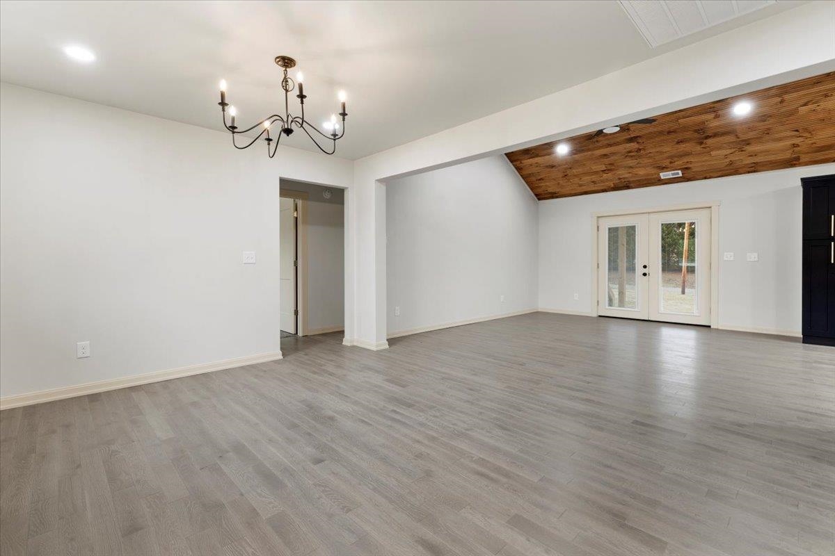 2011 Bob White Boulevard Pulaski VA 24301