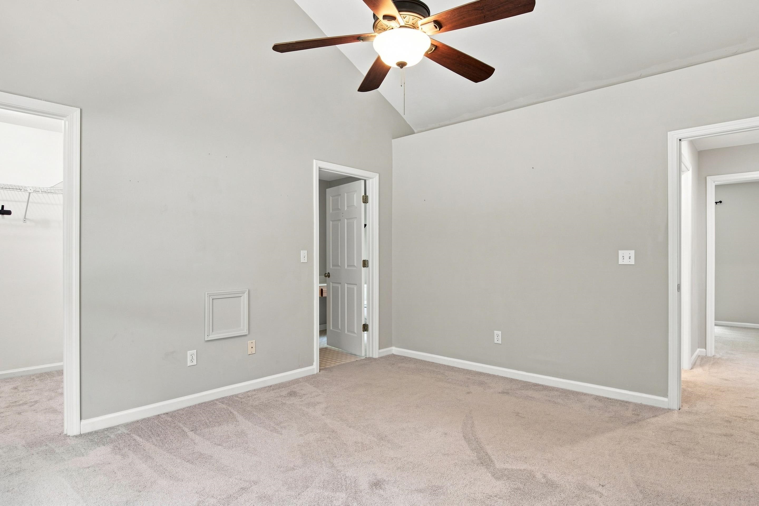 207 Staples Street Radford VA 24141