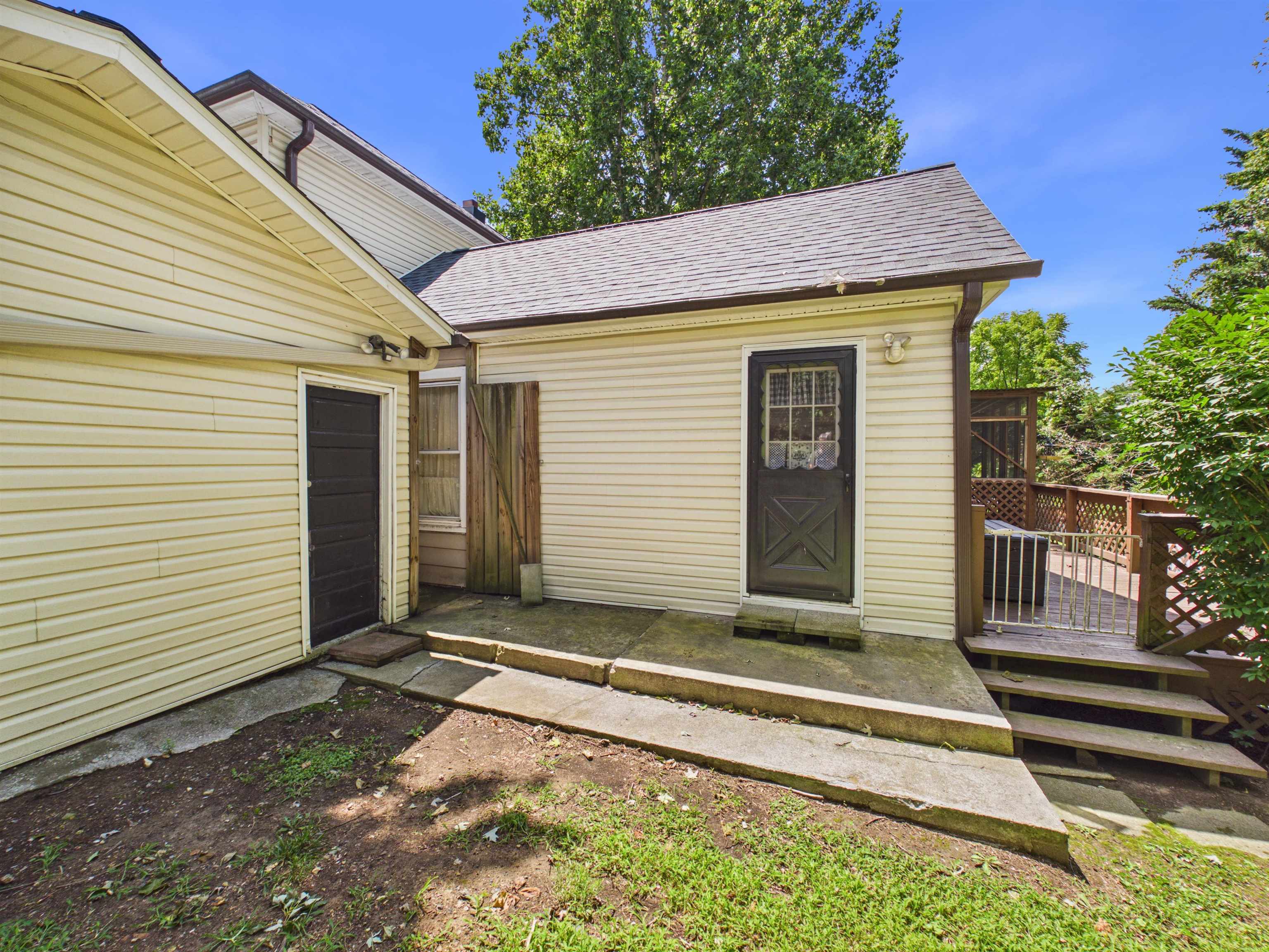 618 E Main Street Christiansburg VA 24073