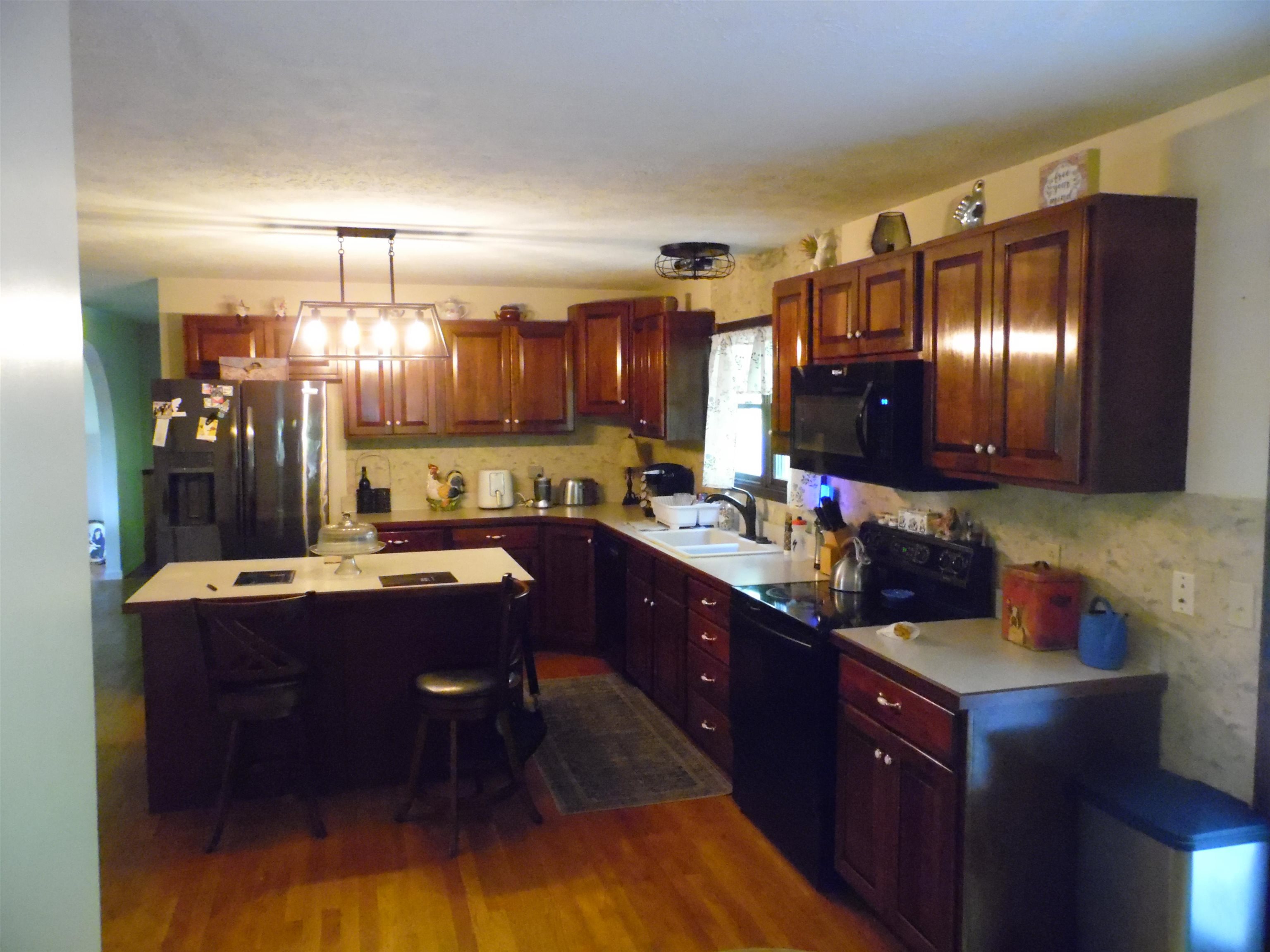921 Clifford Street Pearisburg VA 24134