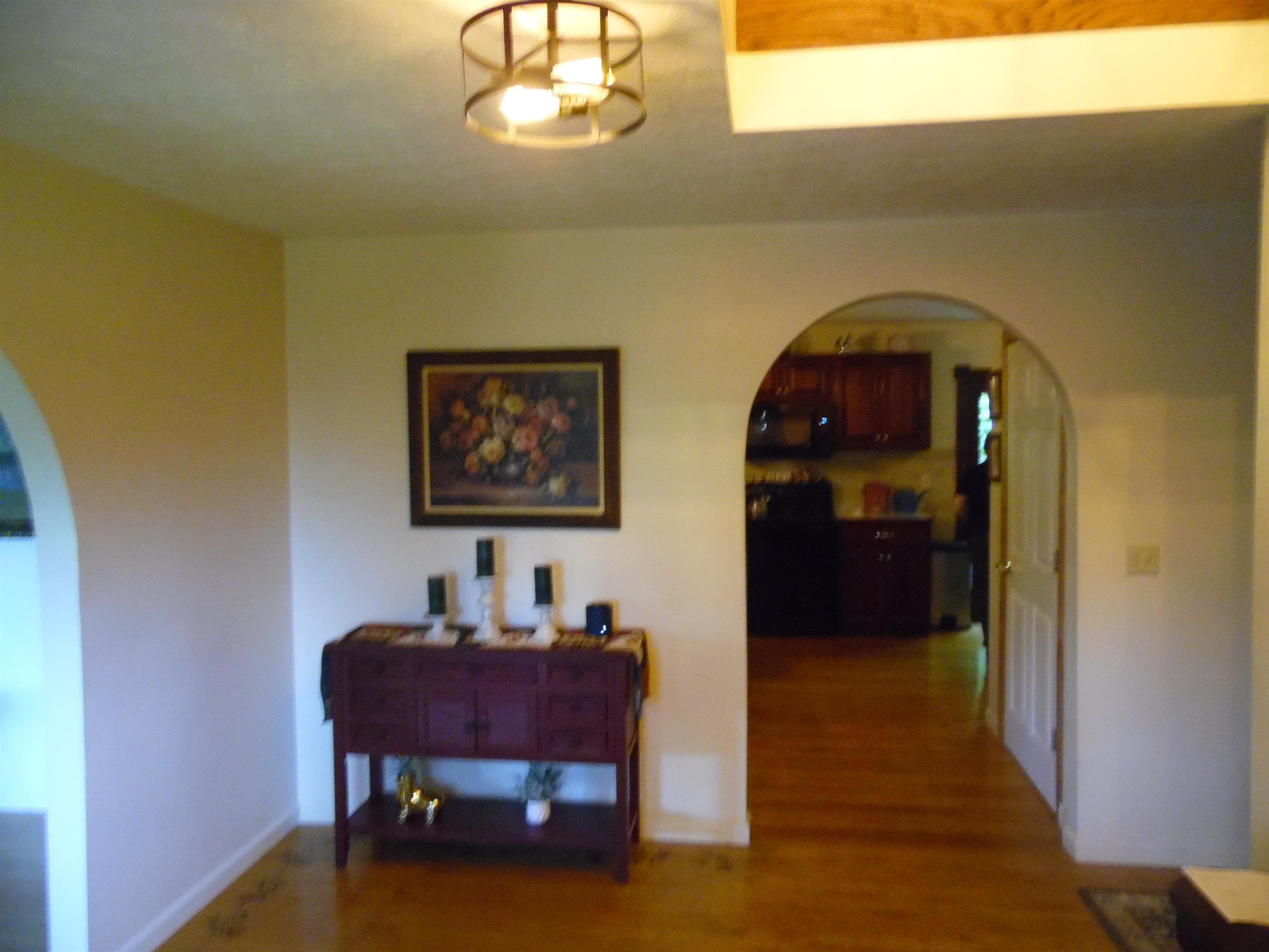 921 Clifford Street Pearisburg VA 24134
