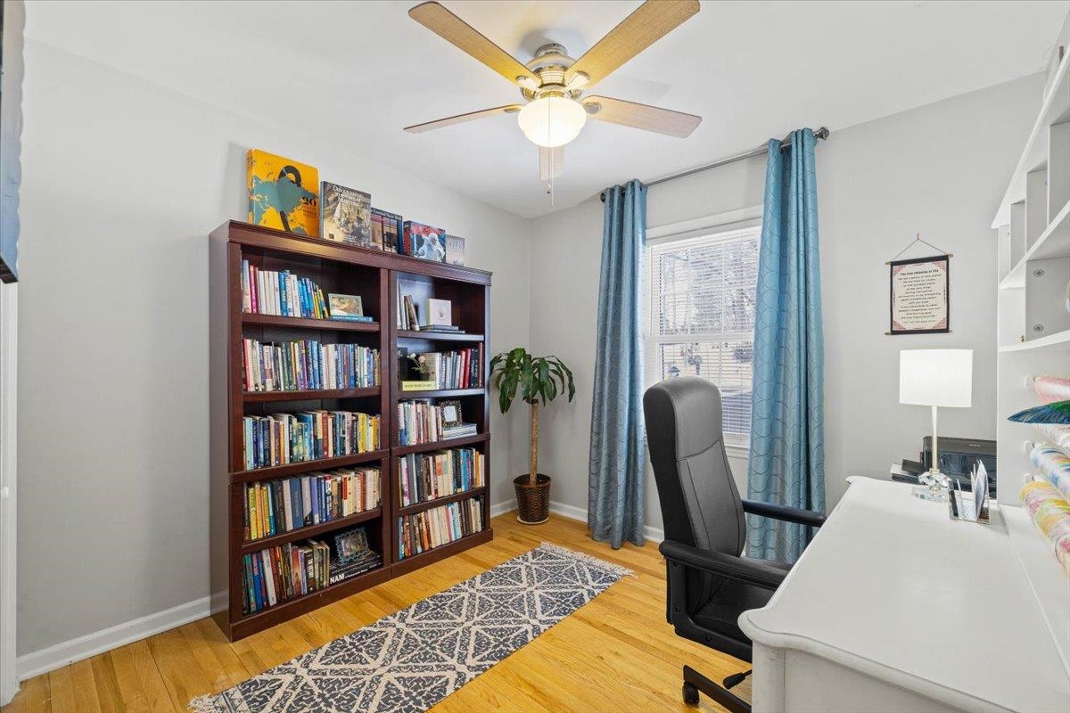 204 Pine Drive Blacksburg VA 24060