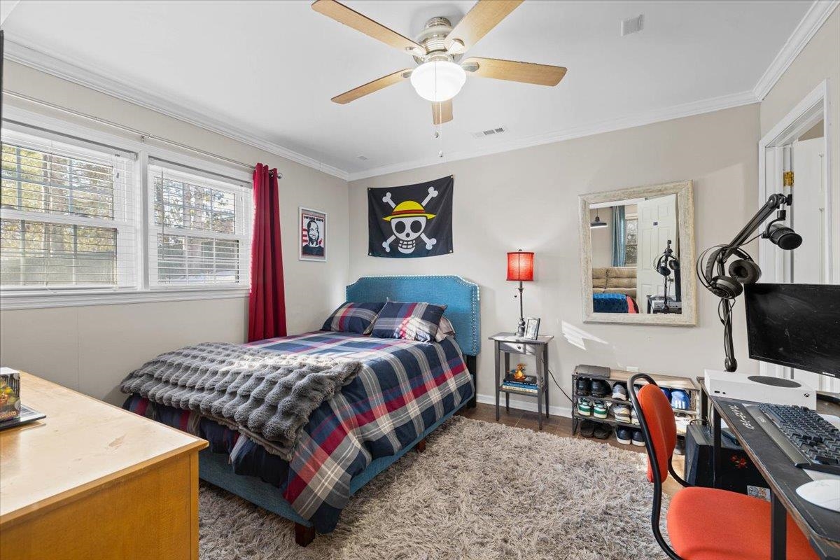 204 Pine Drive Blacksburg VA 24060