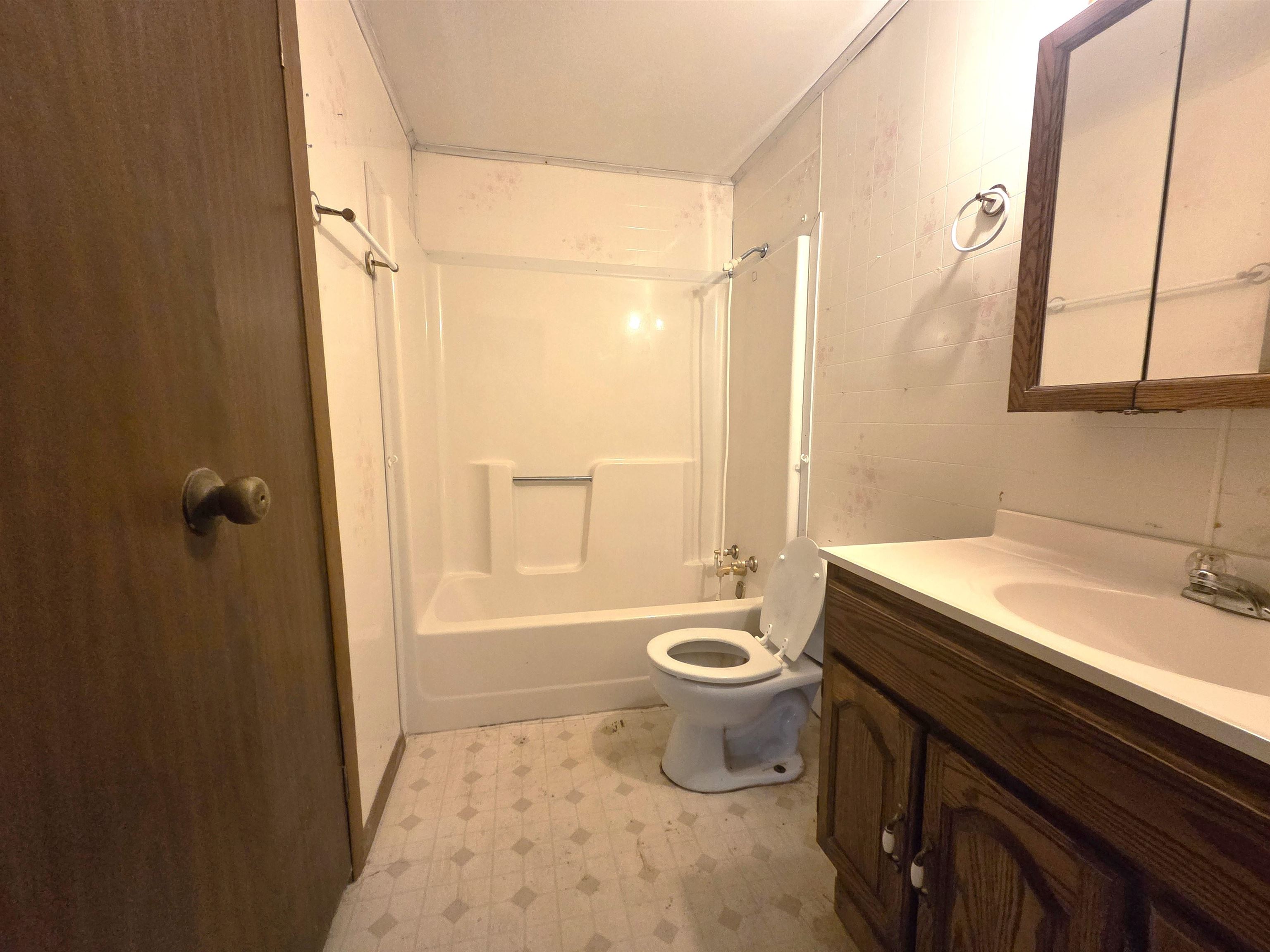 1210 Wolf Creek Road Narrows VA 24124