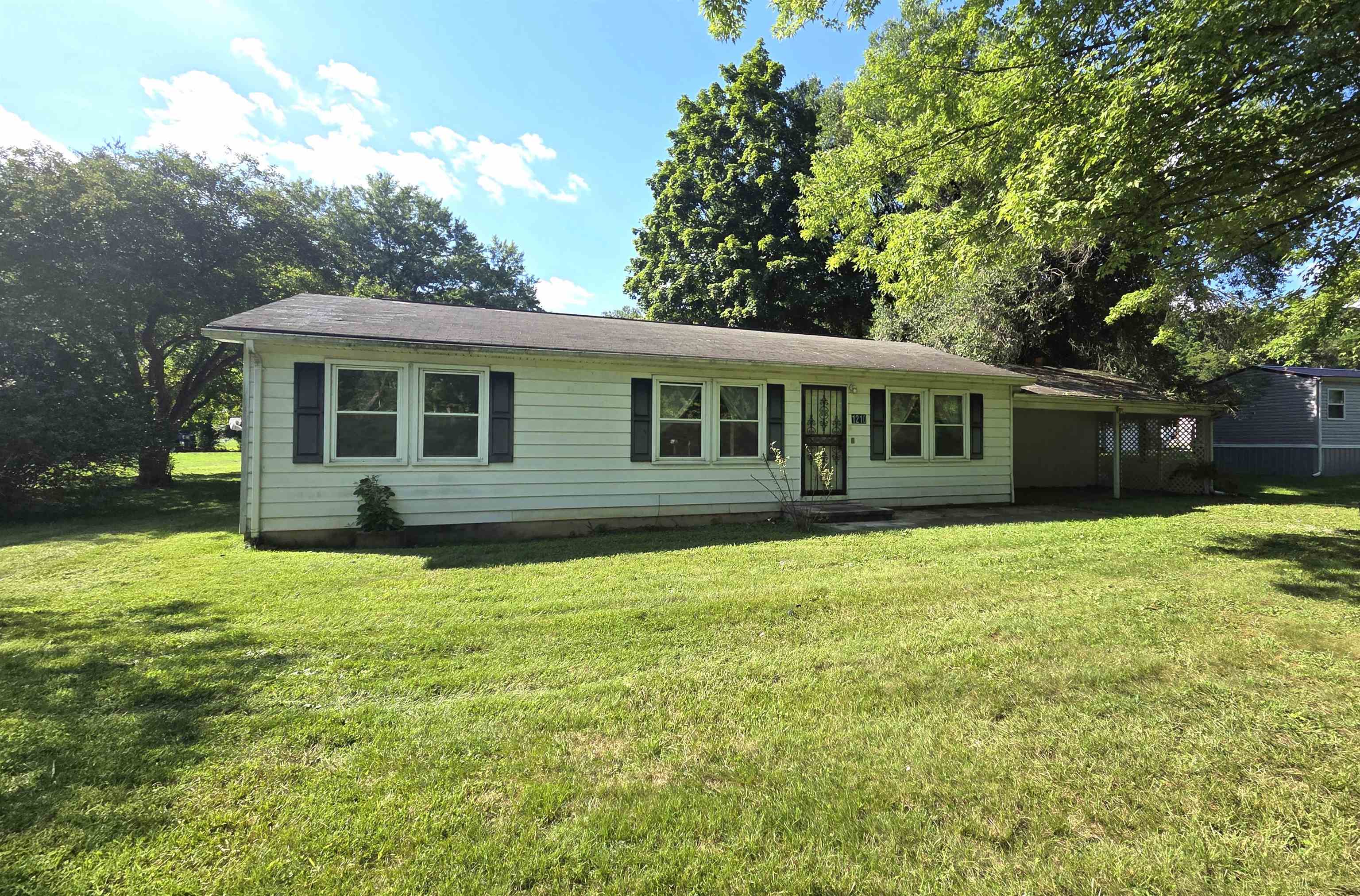 1210 Wolf Creek Road Narrows VA 24124