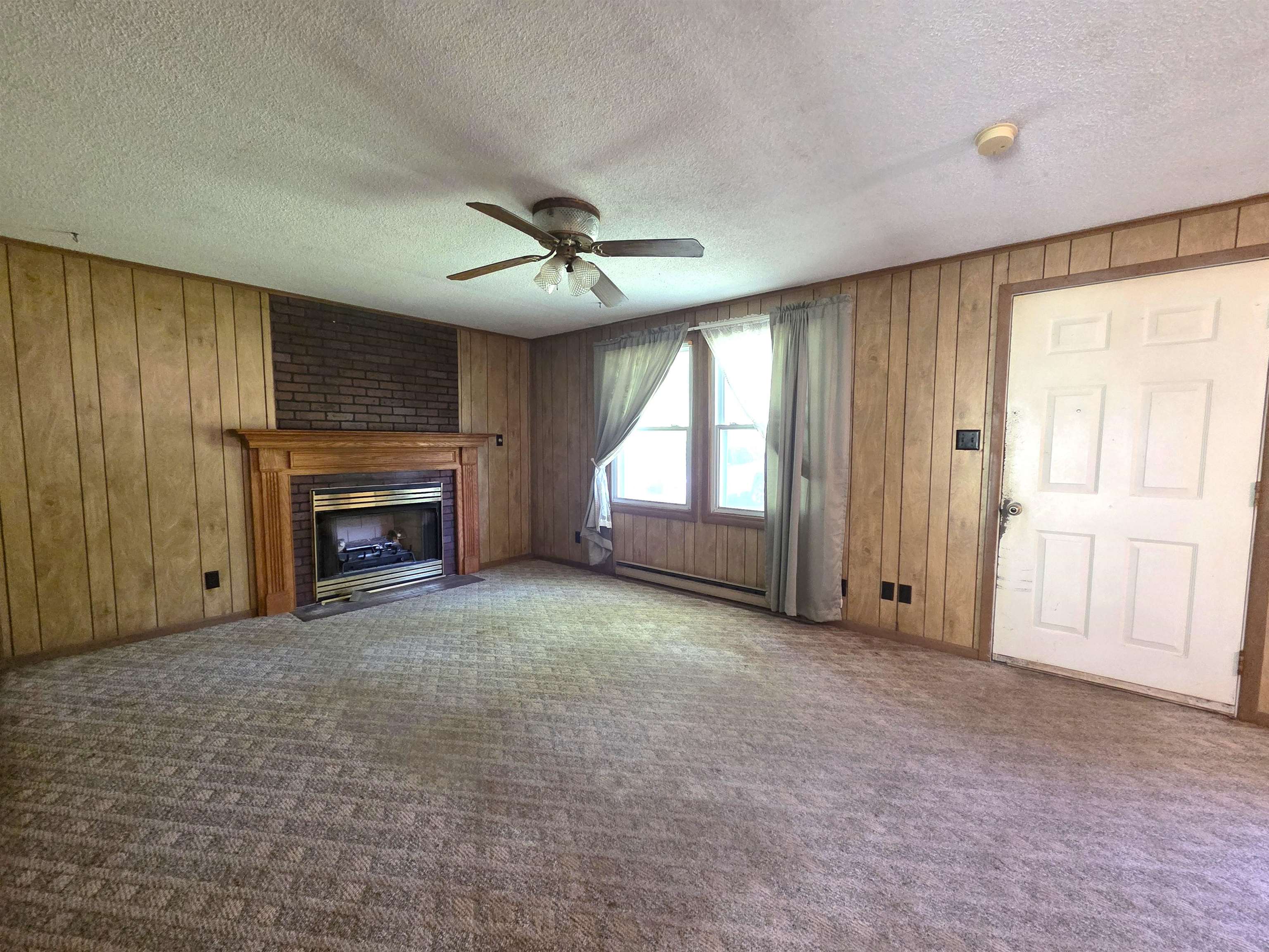 1210 Wolf Creek Road Narrows VA 24124