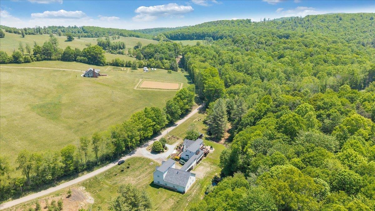 674 Old Furnace Road SW Floyd VA 24091