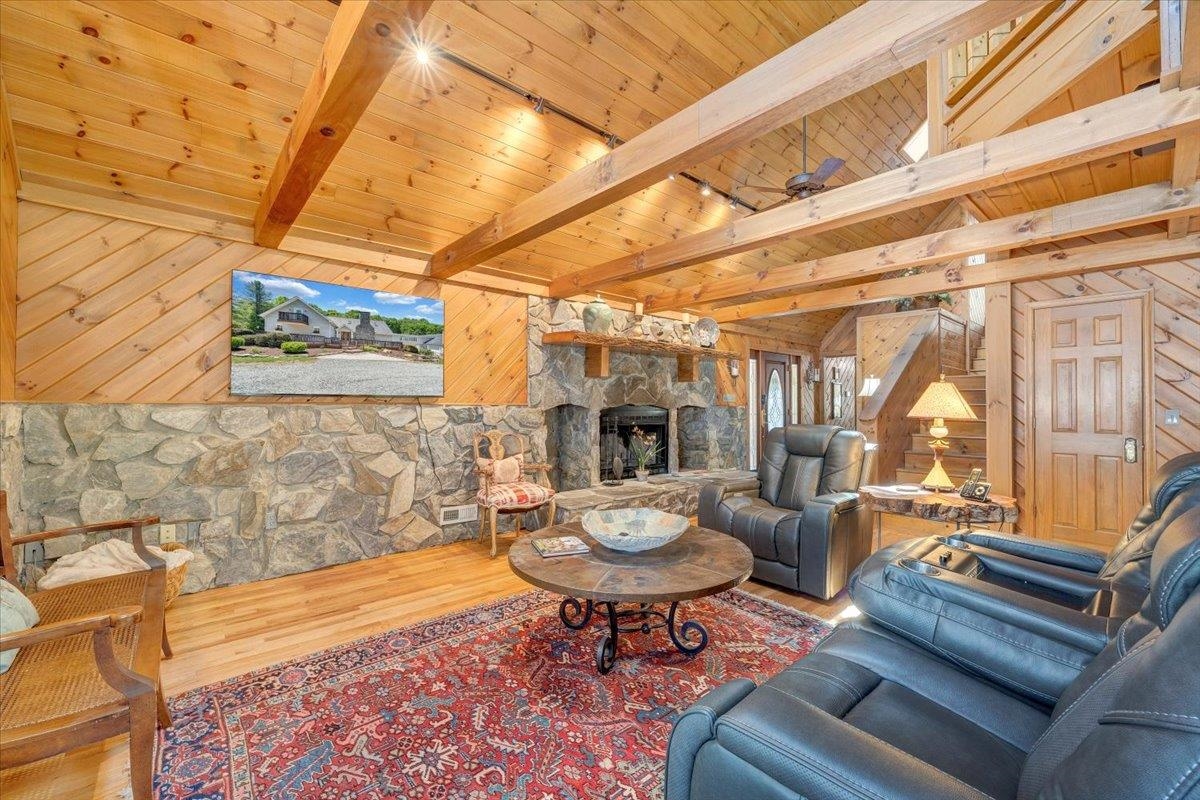 674 Old Furnace Road SW Floyd VA 24091