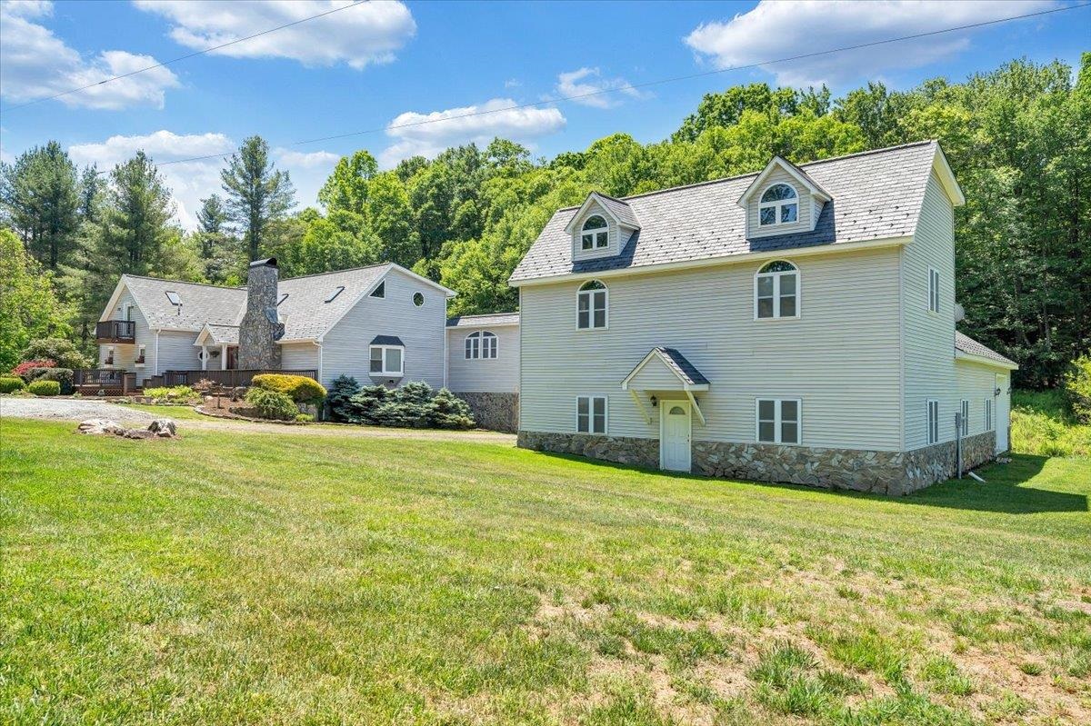 674 Old Furnace Road SW Floyd VA 24091