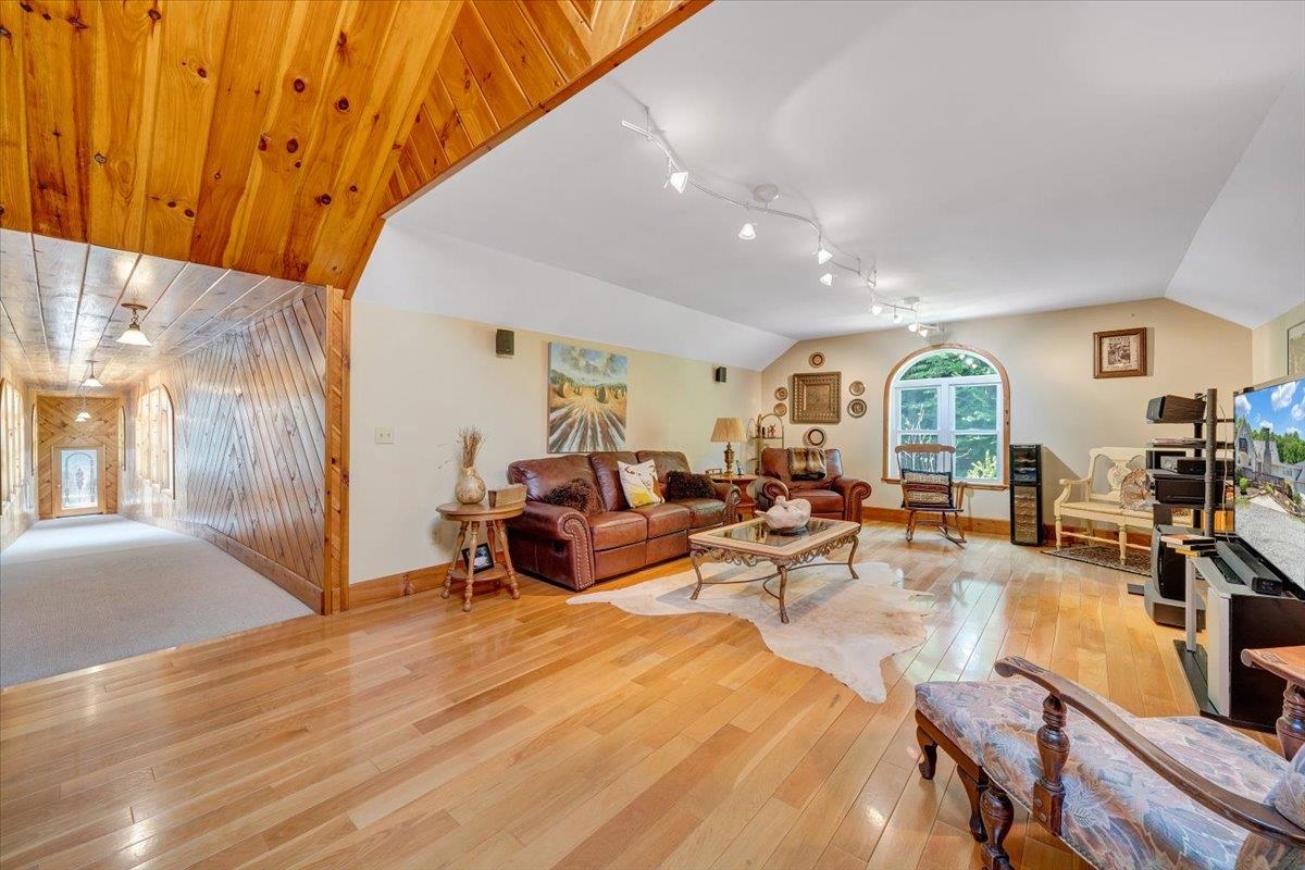 674 Old Furnace Road SW Floyd VA 24091